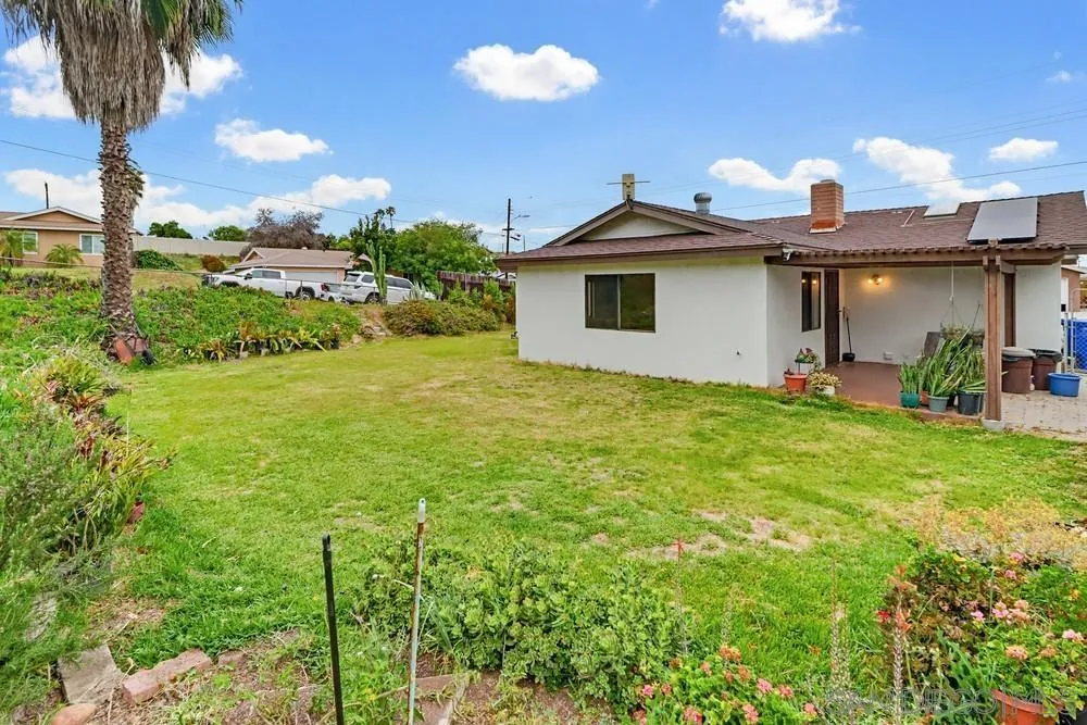 https://cdn.realtyfeed.com/cdn/127/260007557/f3a0f14c21bdb297c1a2107a41ddd0e4.webp
