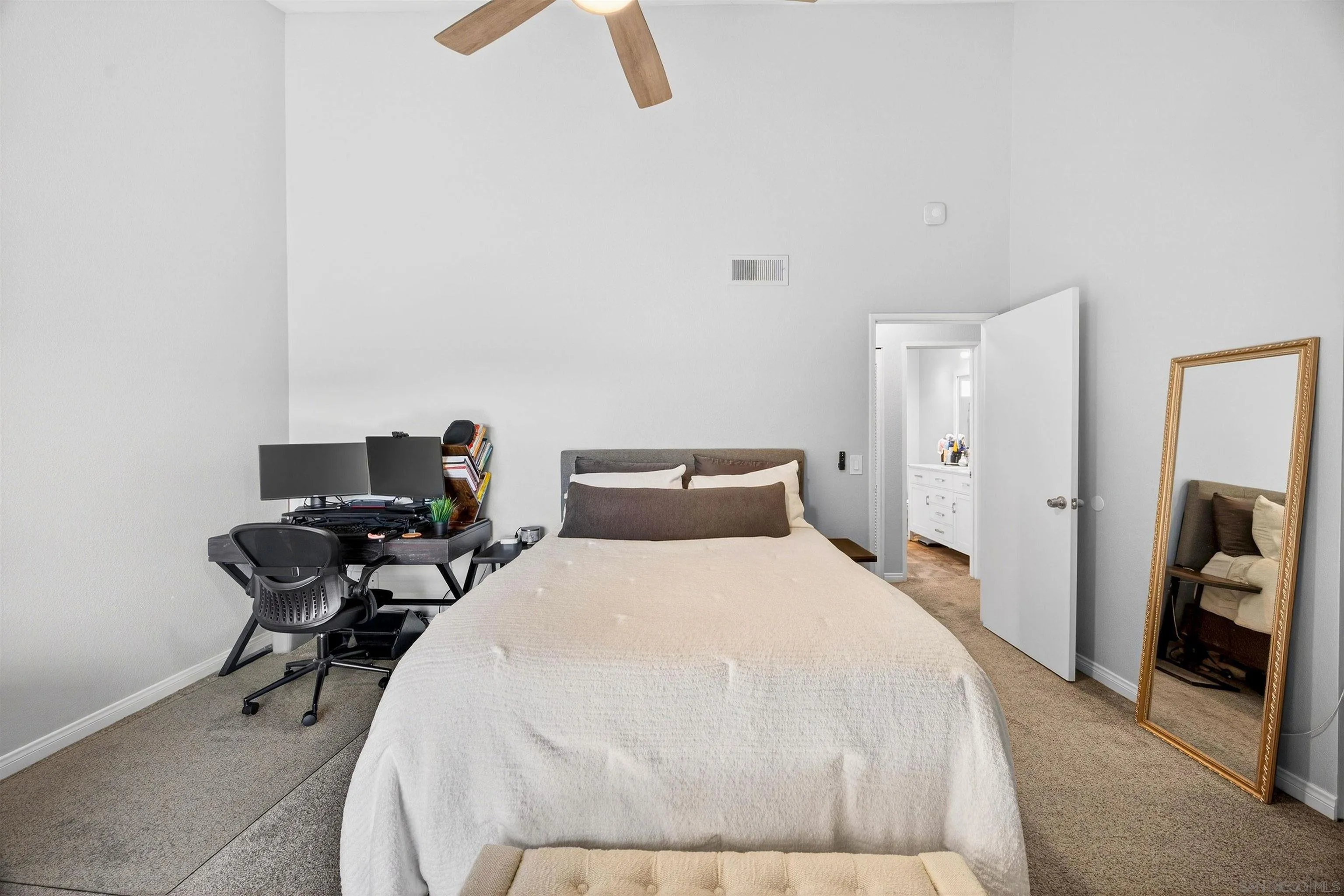 Photo #23: 260007563 Listing: Photo #23