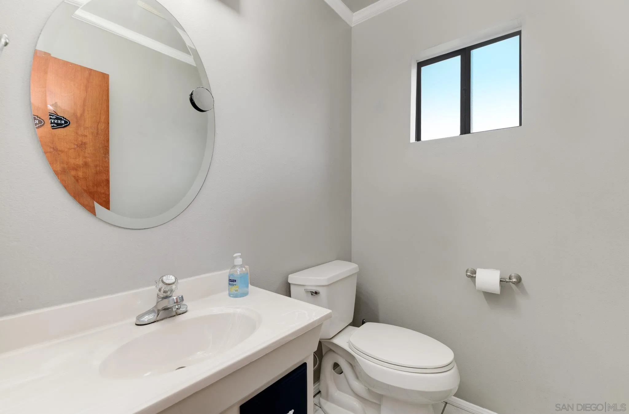 https://cdn.realtyfeed.com/cdn/127/260007567/7b81d0f22ca07014daabc5ec60def279.webp
