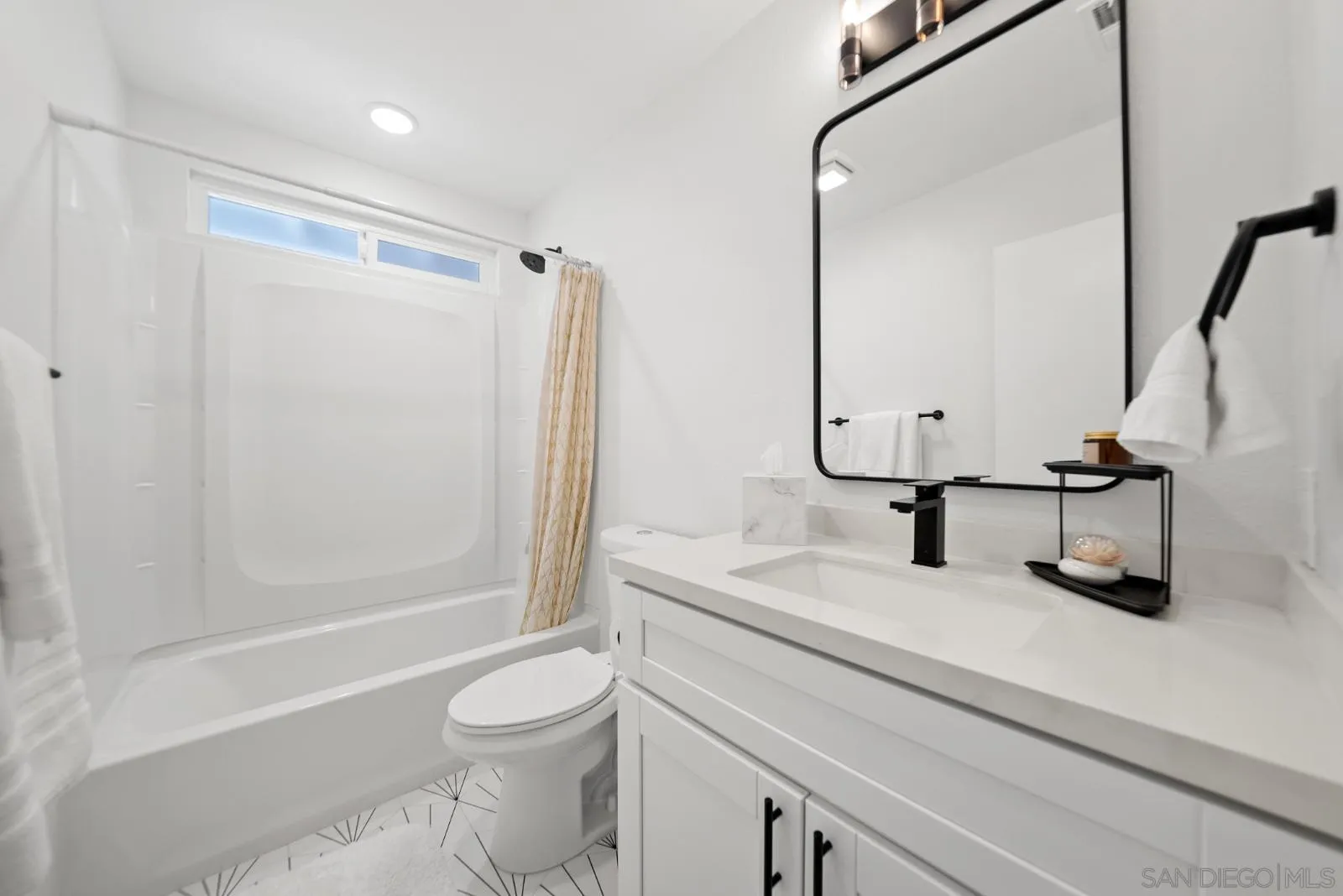 Photo #23: 260007570 Listing: Photo #23