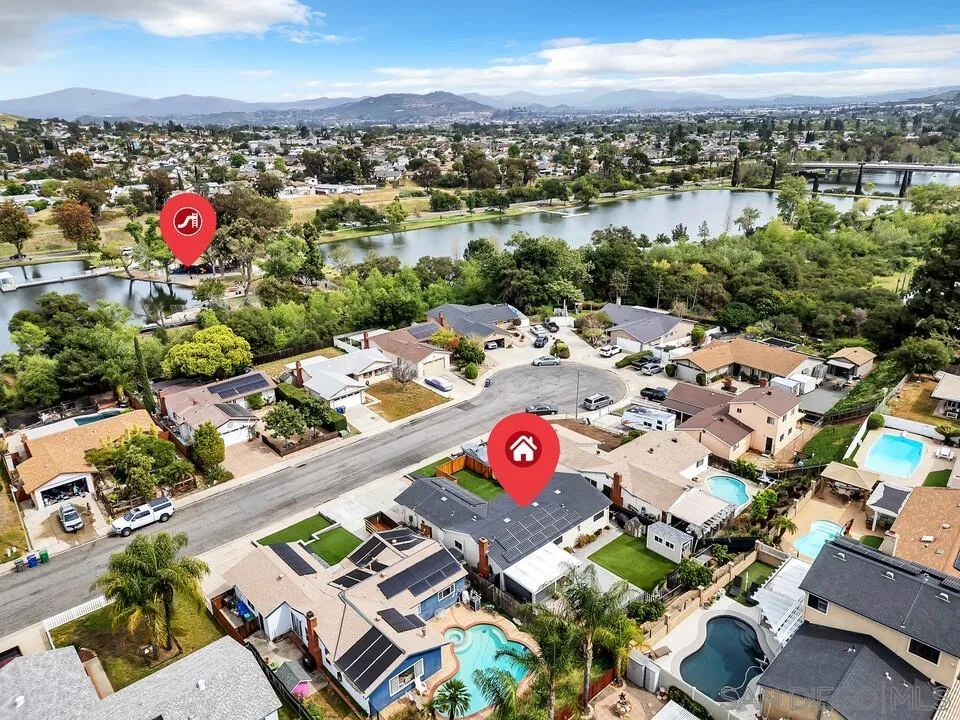https://cdn.realtyfeed.com/cdn/127/260007572/7215c32656cf48be9c35c0b9b568aff4.webp