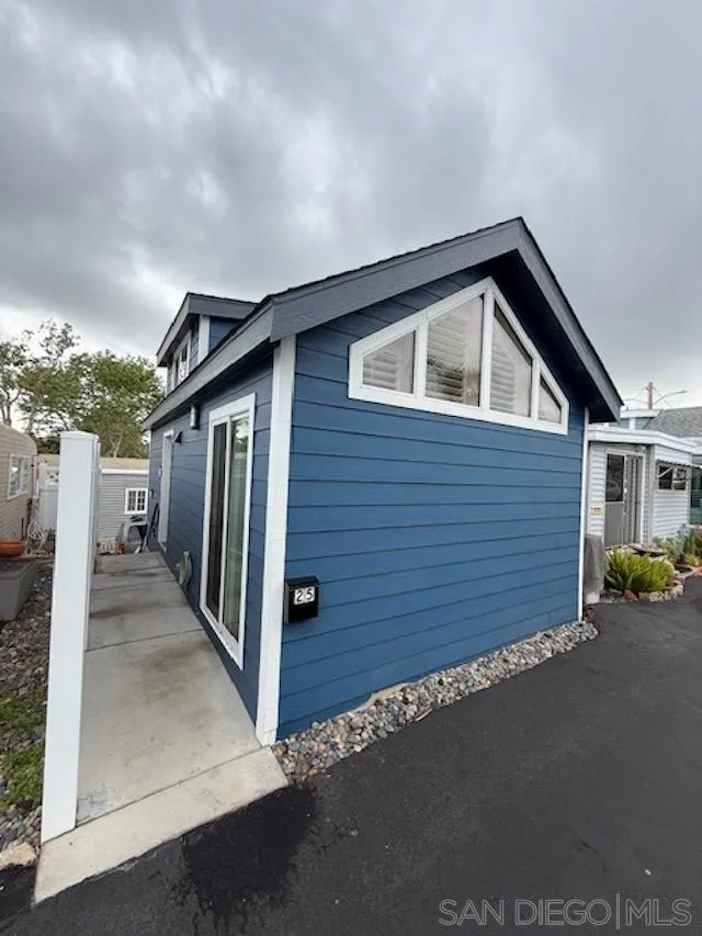 Homes $300,000 or Under