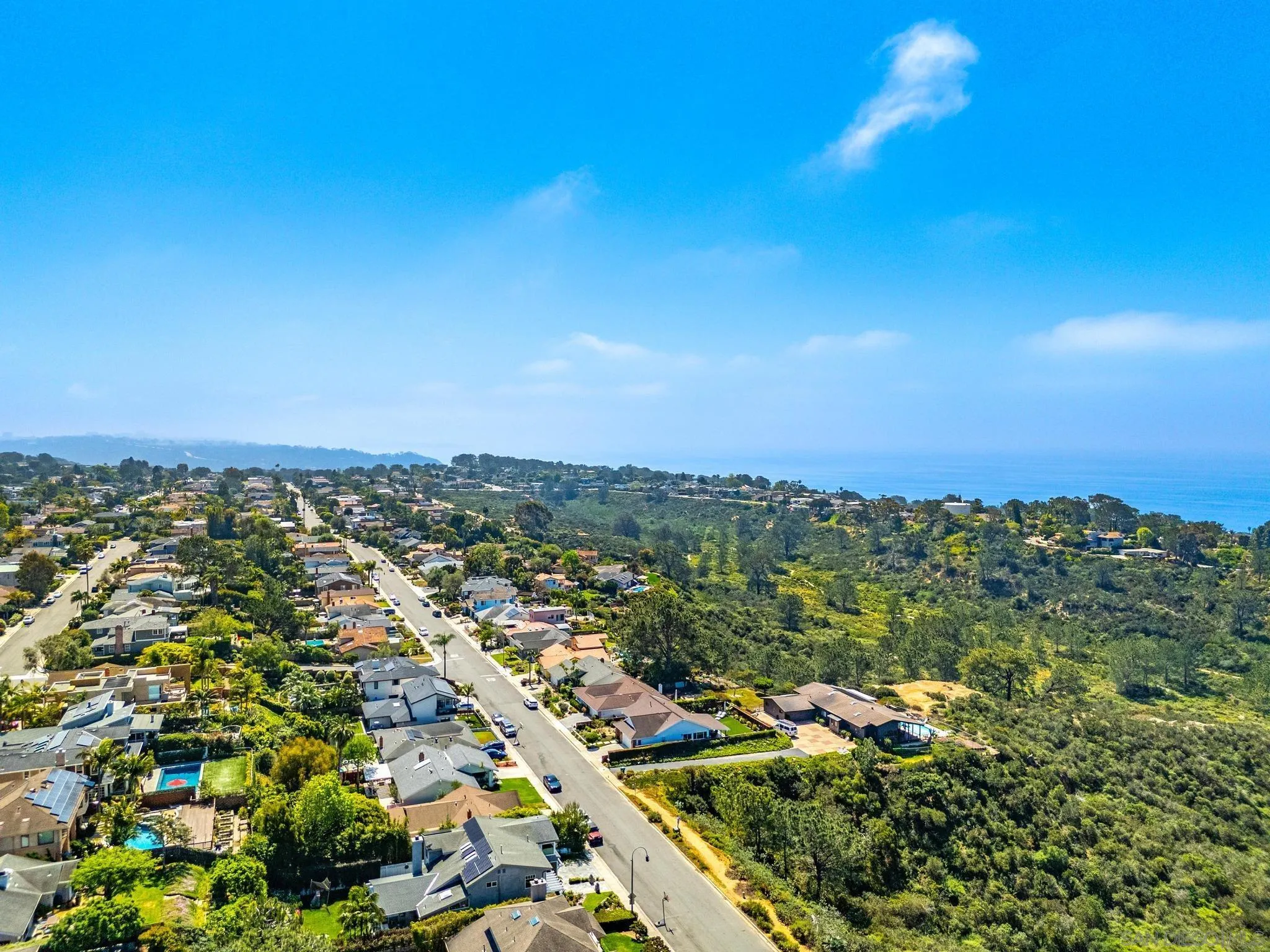 https://cdn.realtyfeed.com/cdn/127/260007579/880121aa3d72e64253efdc1c07d58667.webp