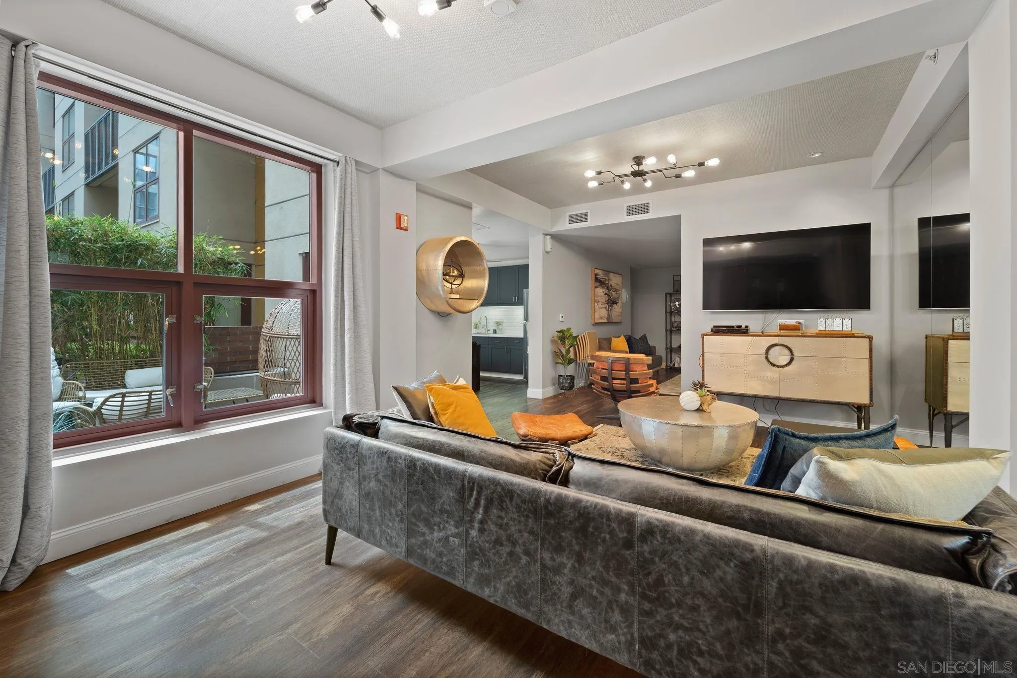 https://cdn.realtyfeed.com/cdn/127/260007581/49bea1e4c6296b67f2a45c16d888a89f.webp