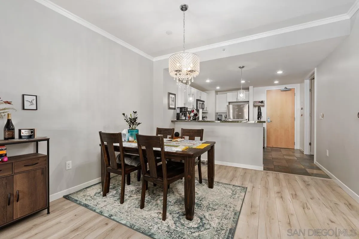 https://cdn.realtyfeed.com/cdn/127/260007581/57521f4cd0a79eac14a630bb7fe176c2.webp