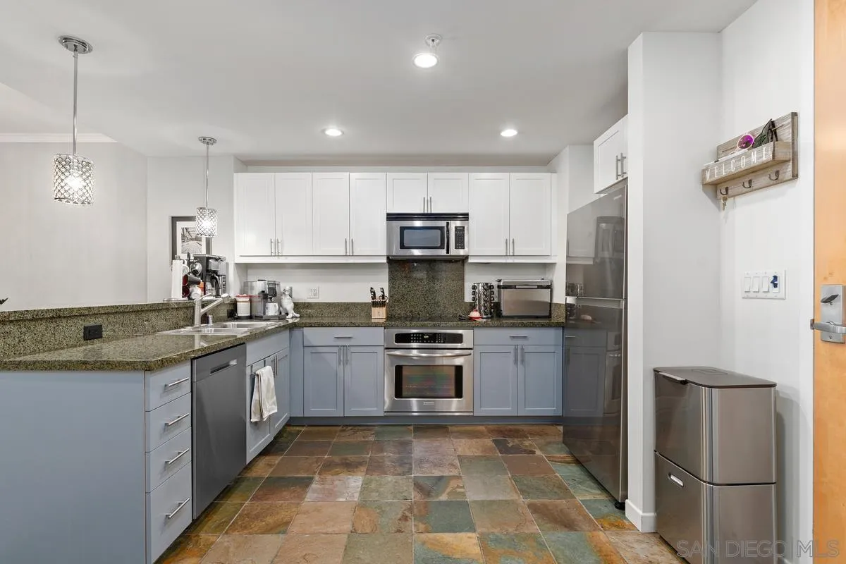 https://cdn.realtyfeed.com/cdn/127/260007581/bf3eb47325c7a910da51f11992a562f3.webp