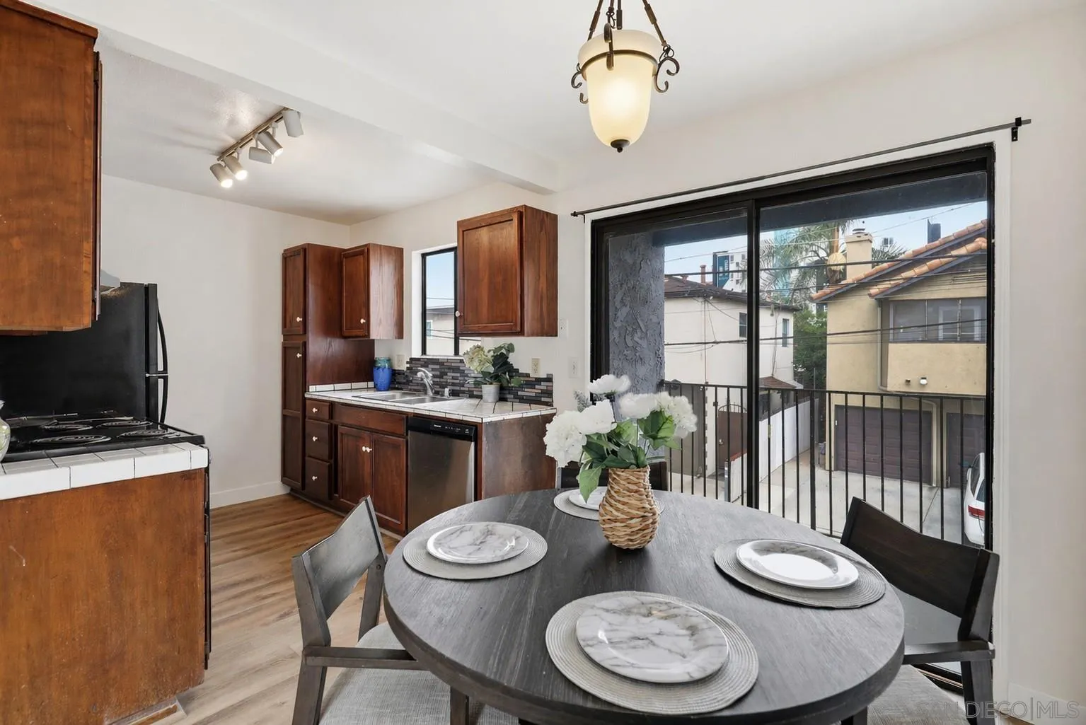 https://cdn.realtyfeed.com/cdn/127/260007584/0b788b25fe3cde6ebd1b31b09969ded7.webp