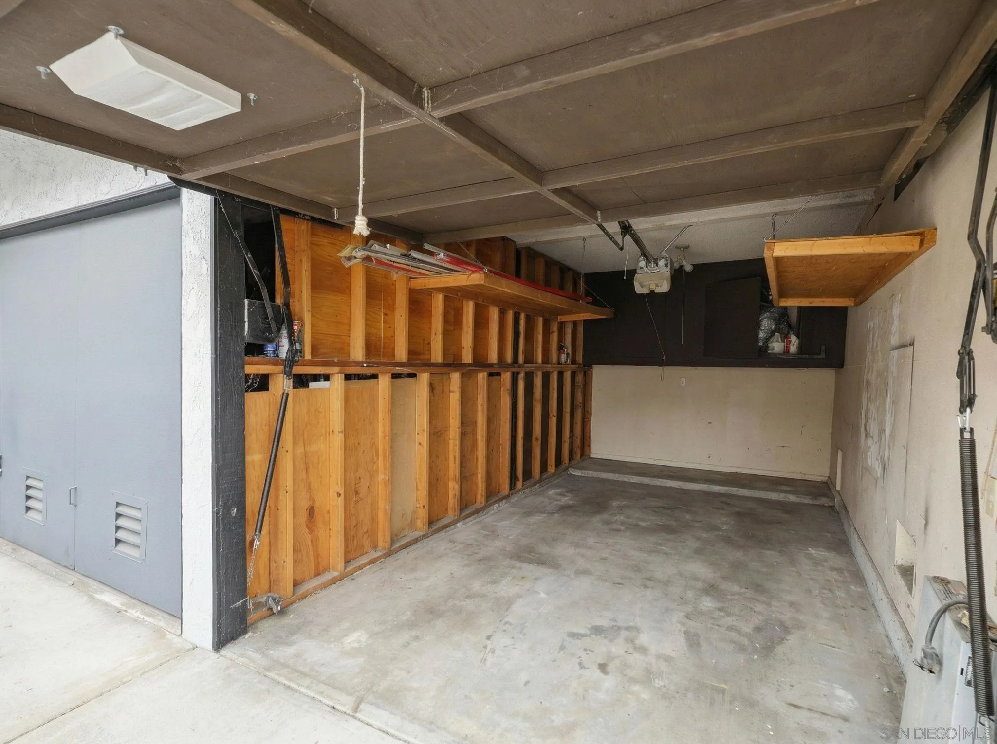 https://cdn.realtyfeed.com/cdn/127/260007584/dce0b8331b7798370e8558b6307275dc.webp