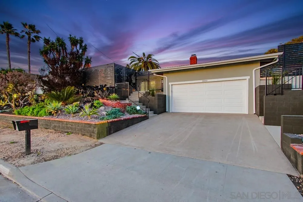 https://cdn.realtyfeed.com/cdn/127/260007592/1f32a827a10653f7c6b2c3c94796e79a.webp