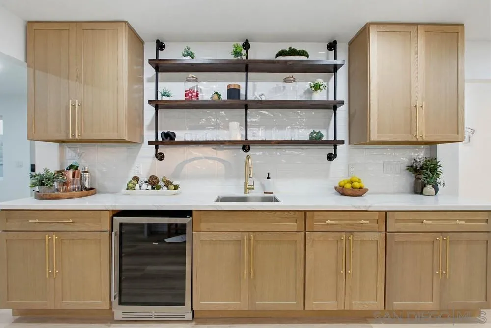 https://cdn.realtyfeed.com/cdn/127/260007592/b63ef626f35184f77ddc0a2415ed1864.webp