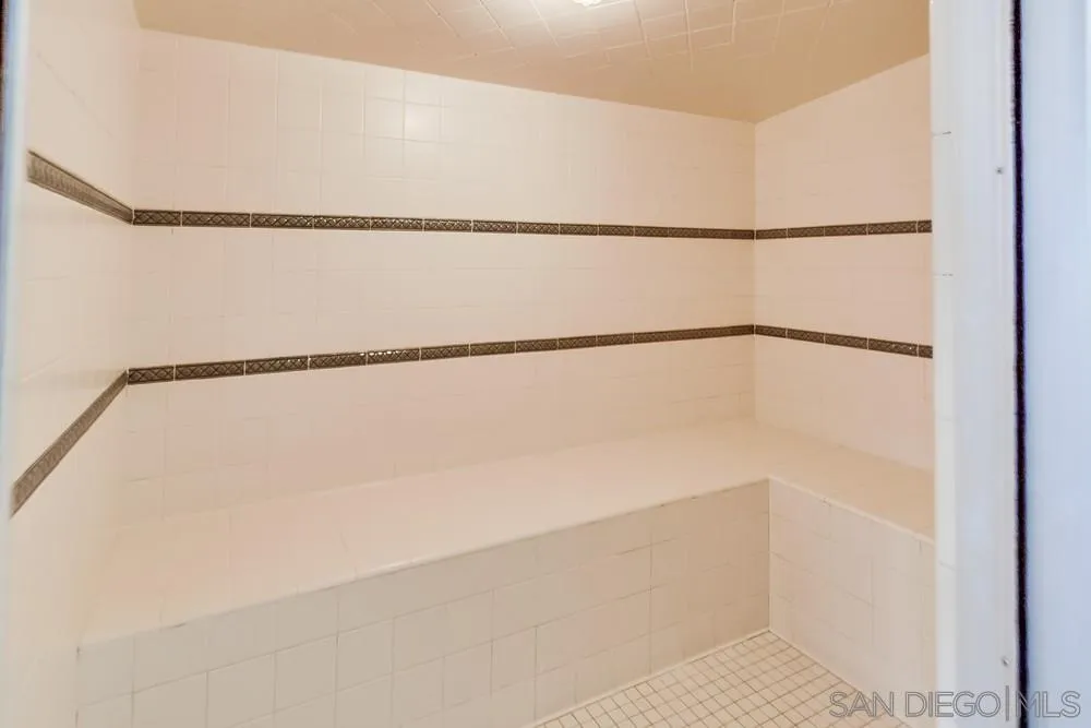 Photo #39: 260007600 Listing: Photo #39