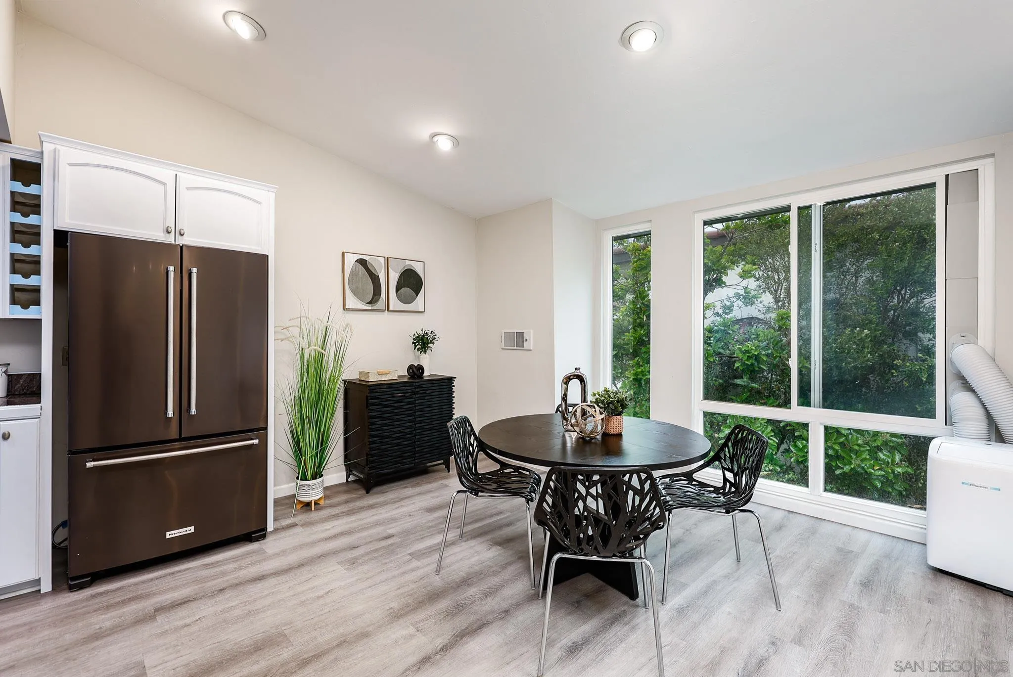 2406 Altisma Way UNIT A, Carlsbad, CA, 92009