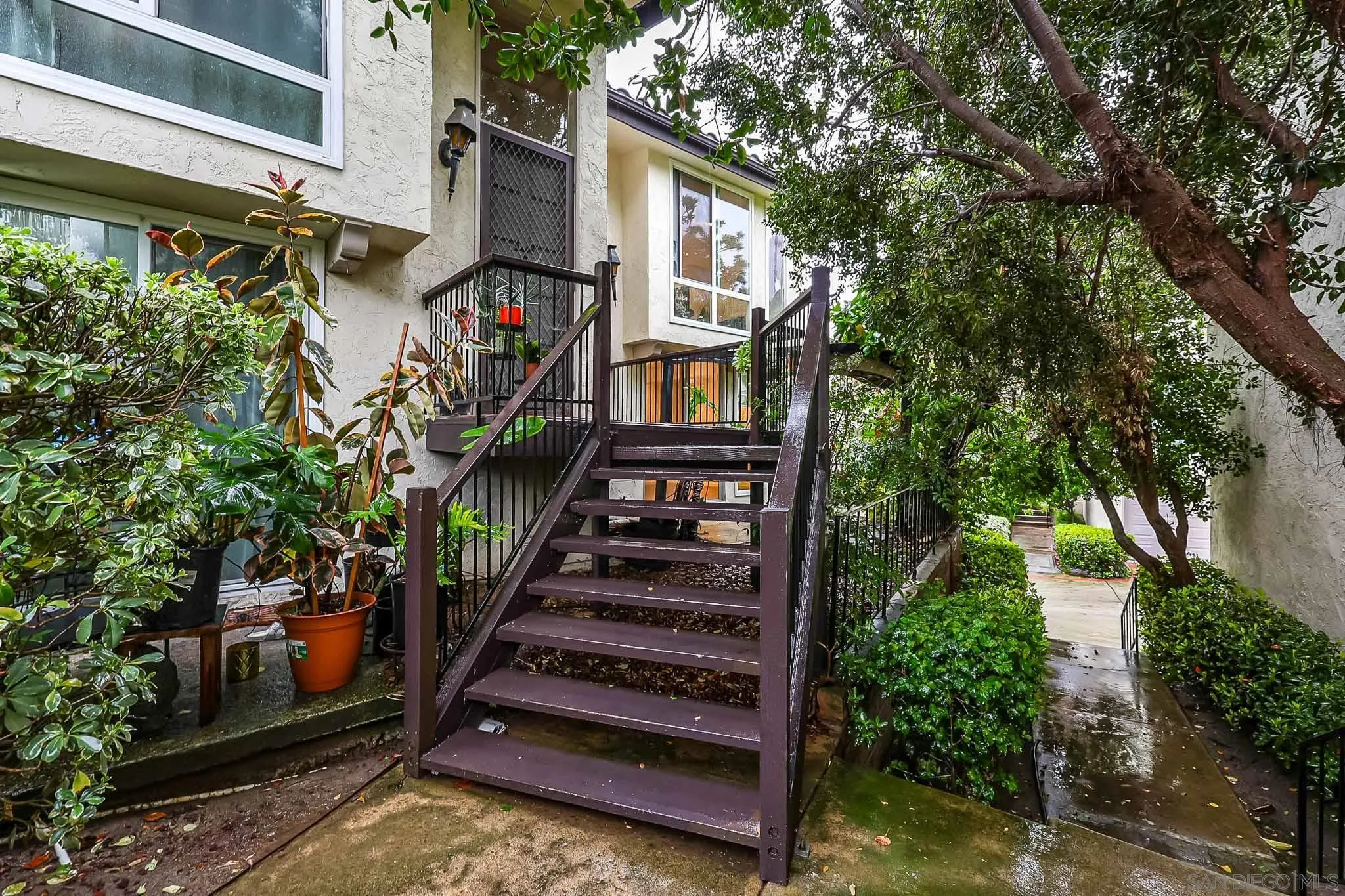 https://cdn.realtyfeed.com/cdn/127/260007603/7e633802beecbc4668915669a009f8be.webp