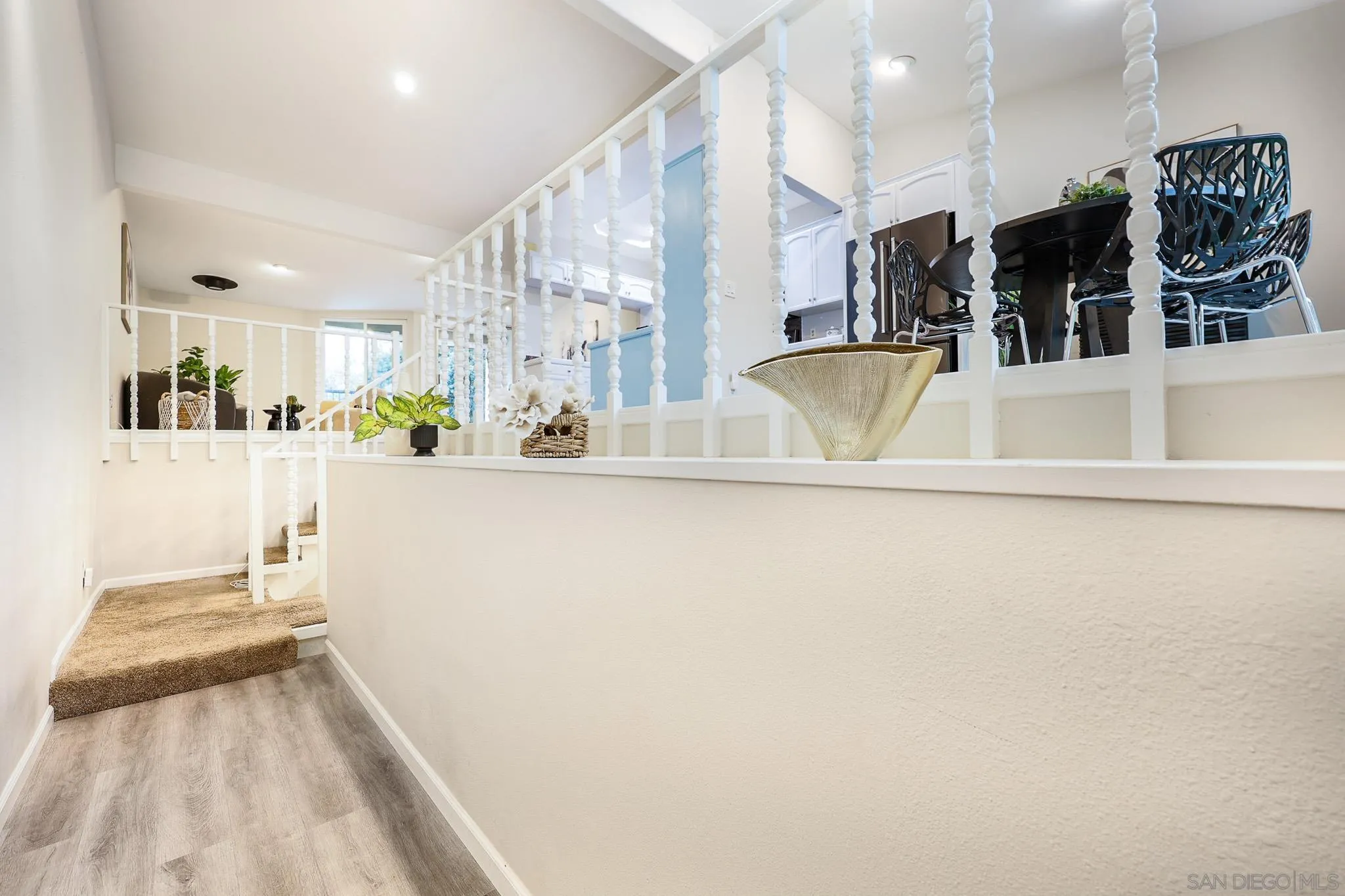 https://cdn.realtyfeed.com/cdn/127/260007603/84086a19a84b6d1ed1578c0f6faf112a.webp