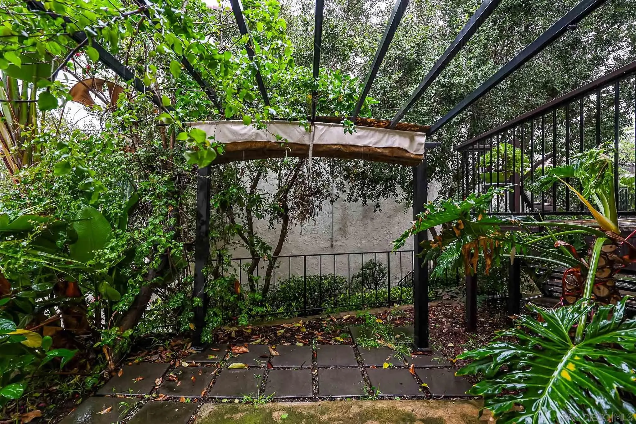 https://cdn.realtyfeed.com/cdn/127/260007603/d10e95134f7cf3834375c40866099669.webp
