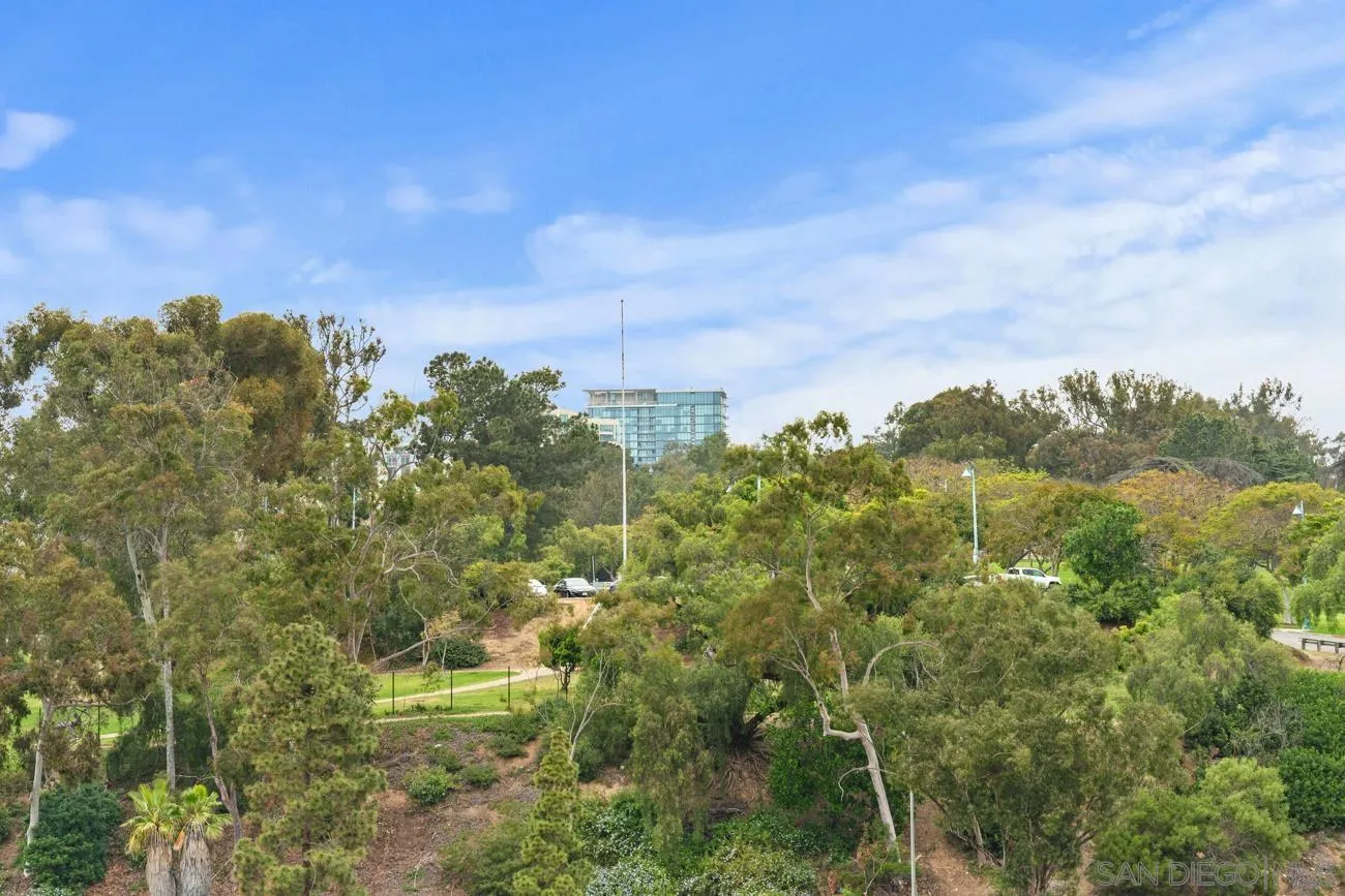 Photo #21: 260007607 Listing: Photo #21