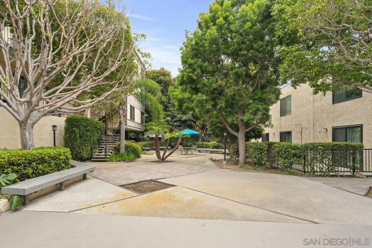 Photo #19: 260007607 Listing: Photo #19