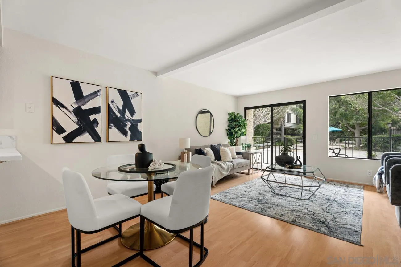 Photo #4: 260007607 Listing: Photo #4