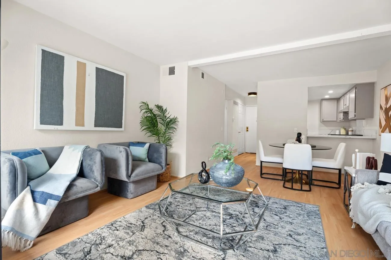 Photo #9: 260007607 Listing: Photo #9