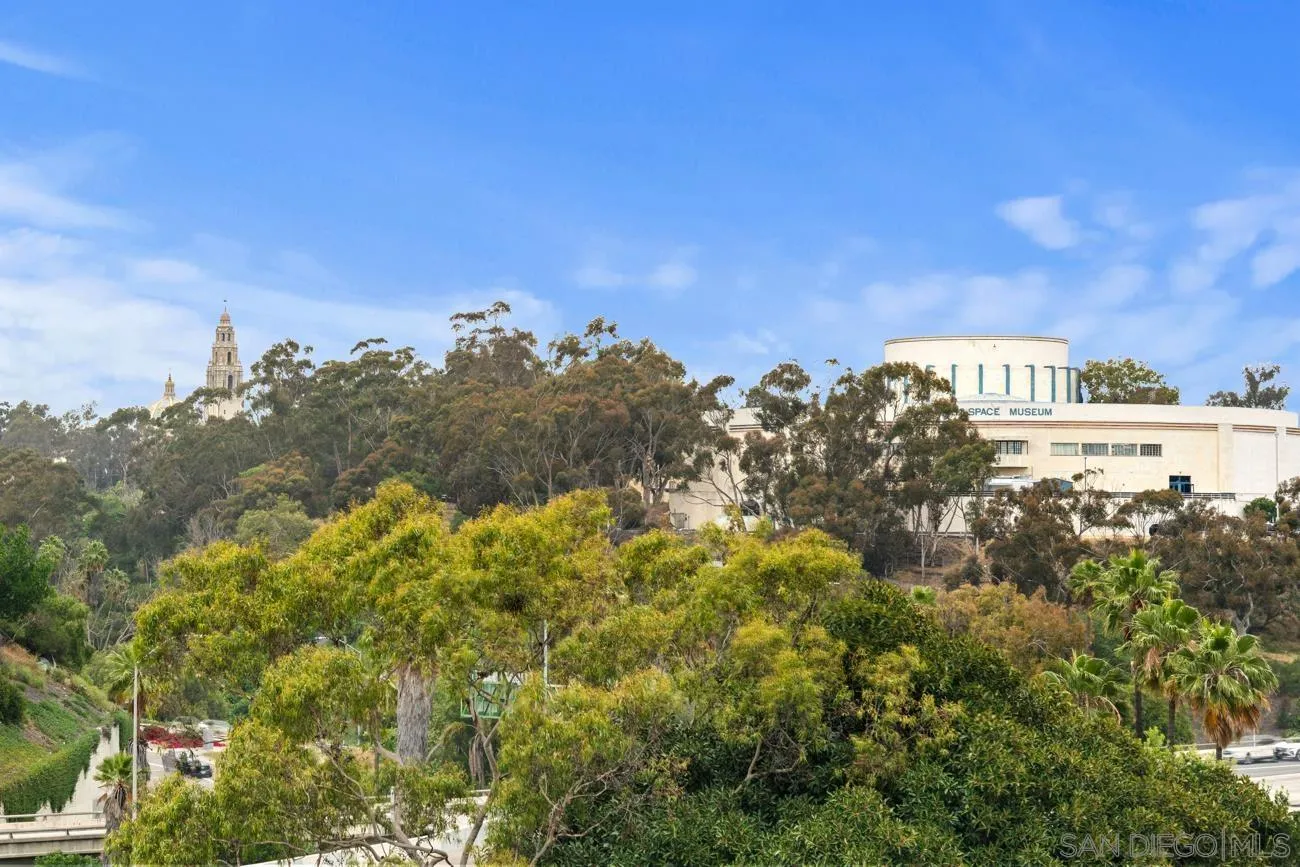 Photo #23: 260007607 Listing: Photo #23