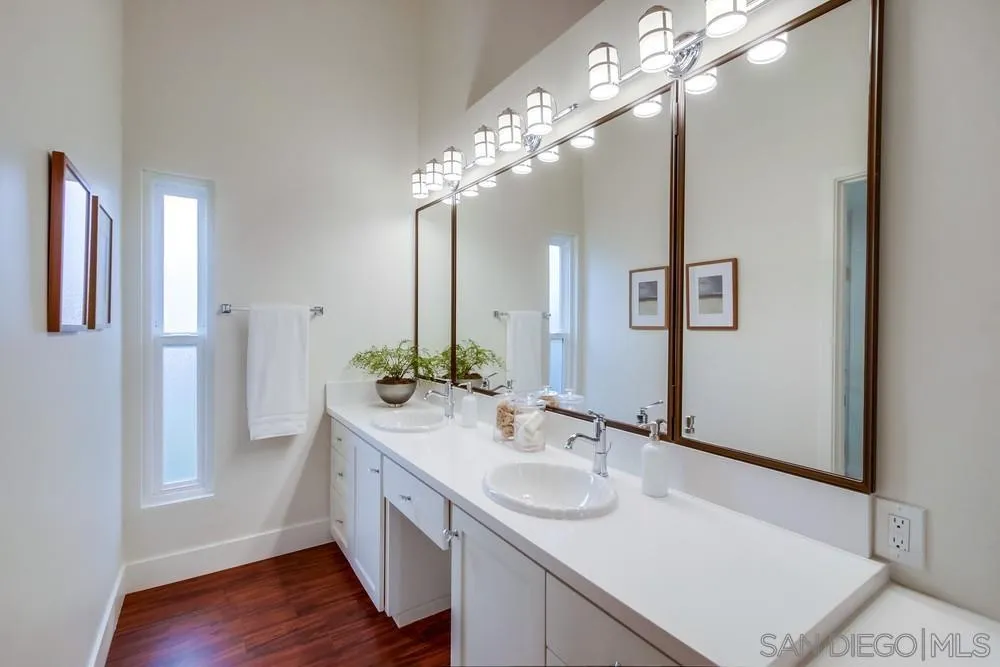 https://cdn.realtyfeed.com/cdn/127/260007609/022e36bdbd882363fe3fab1afa798b8d.webp