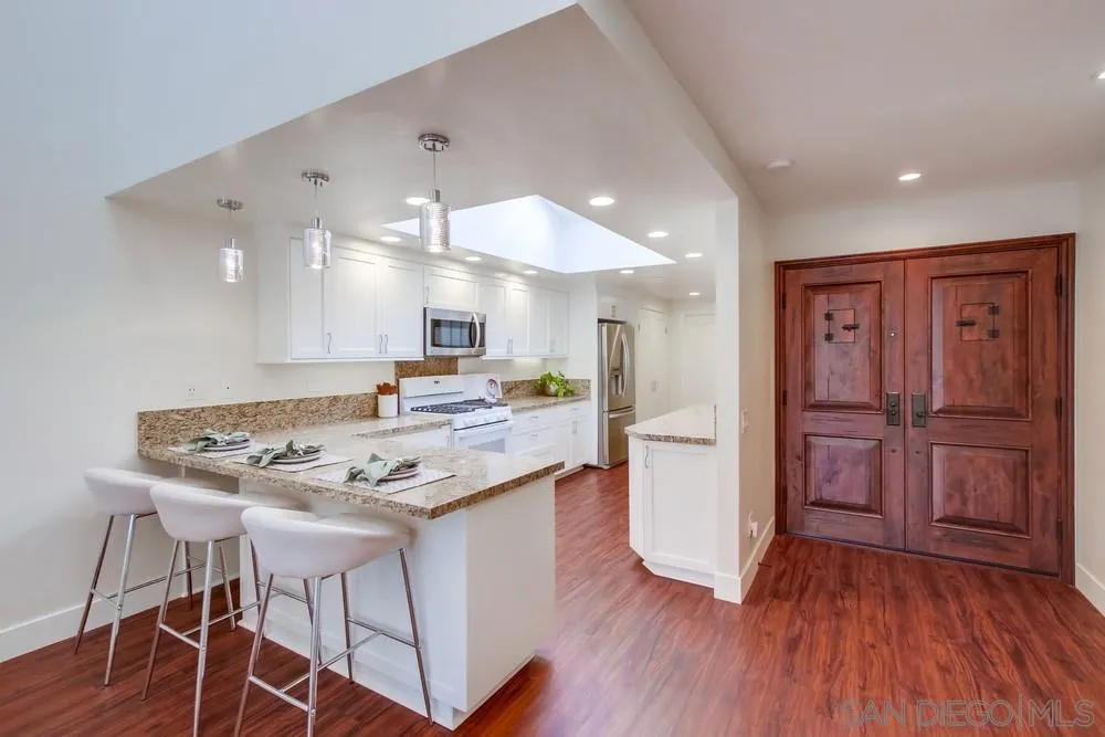 https://cdn.realtyfeed.com/cdn/127/260007609/25ee0fbe9cf7afb9c77584be5b2a45ad.webp
