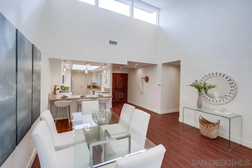 https://cdn.realtyfeed.com/cdn/127/260007609/75826f3d0890351ee02fe7727b3f33dc.webp