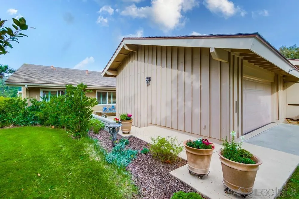 https://cdn.realtyfeed.com/cdn/127/260007609/c18af0509f7374062180c5a1784ec25f.webp