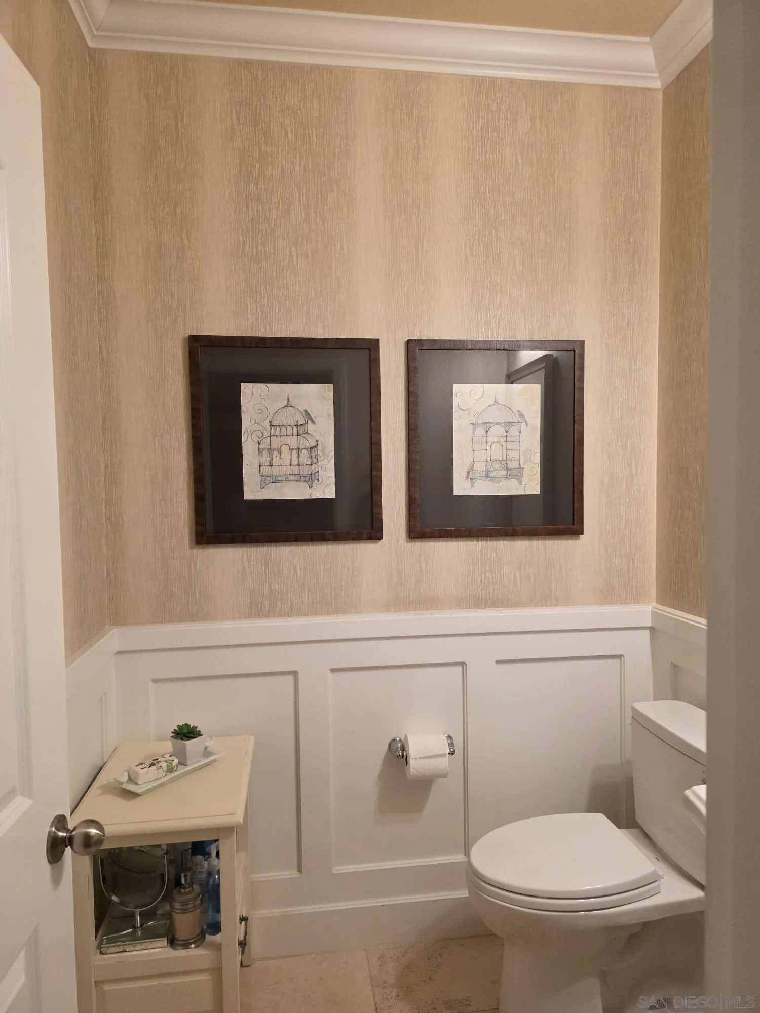 https://cdn.realtyfeed.com/cdn/127/260007610/6a0c985b3a25dad420da96bd2bd7bd95.webp