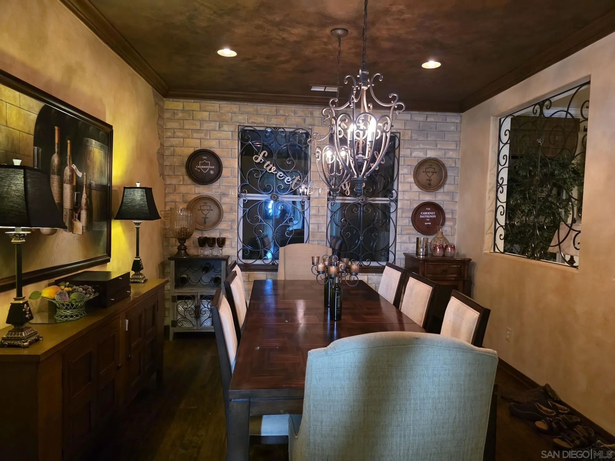 https://cdn.realtyfeed.com/cdn/127/260007610/6df55896a41a2b154ee06ee94bbe4752.webp