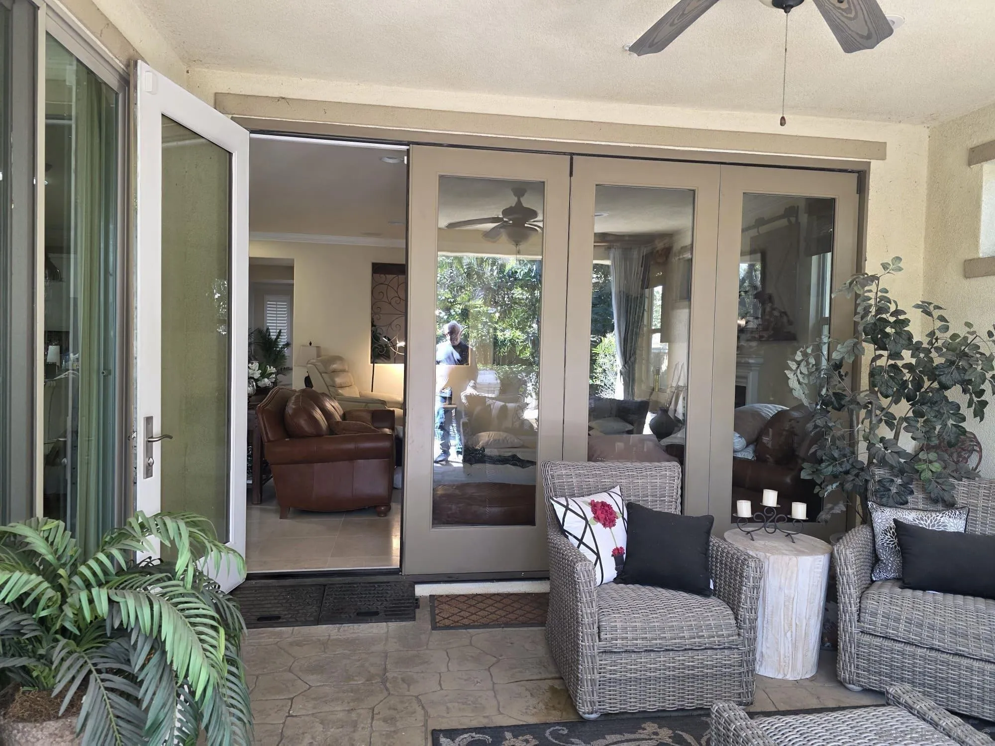 https://cdn.realtyfeed.com/cdn/127/260007610/71ee3a24a7ab15aca143afc7ced7cb8f.webp