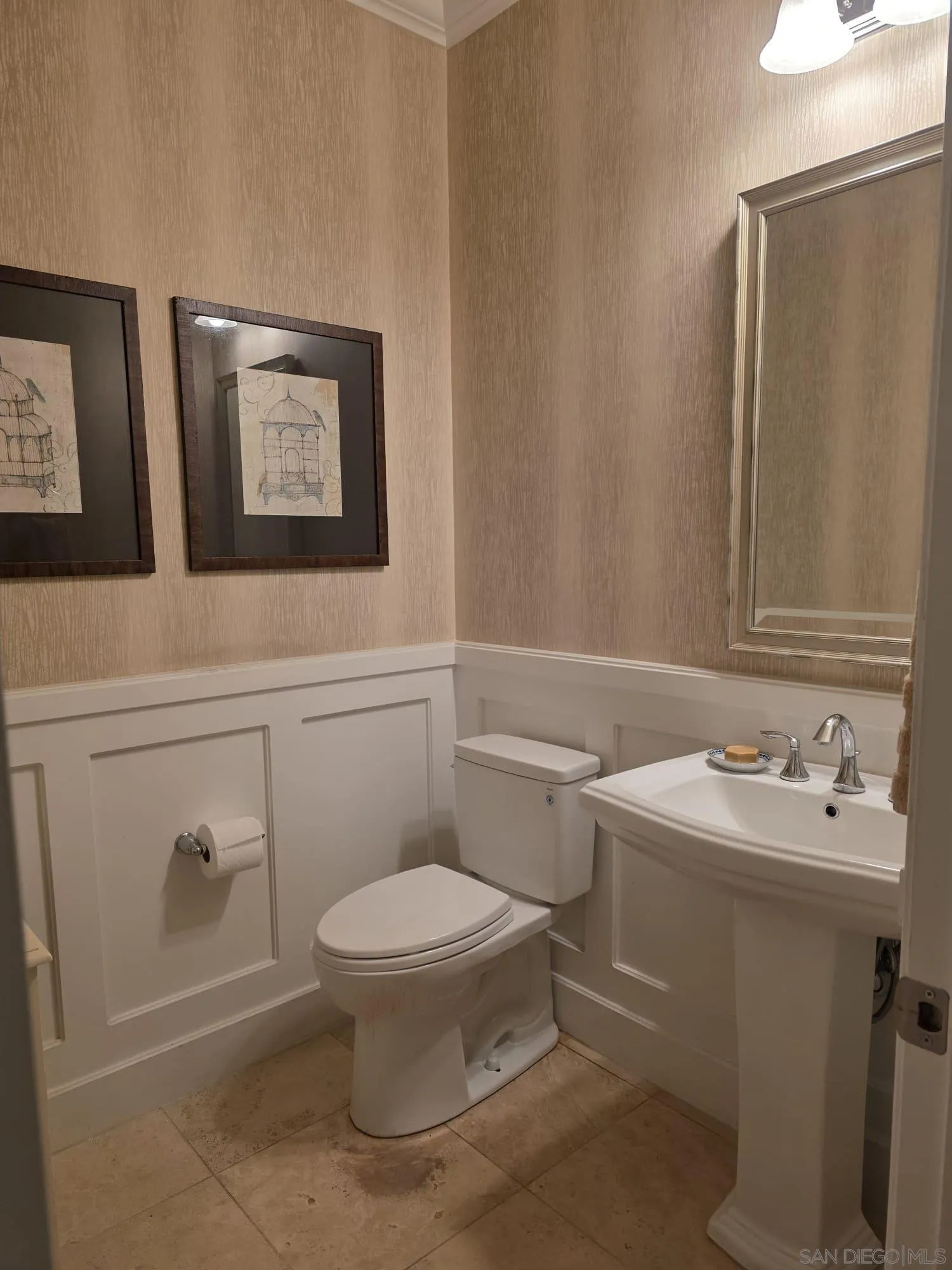 https://cdn.realtyfeed.com/cdn/127/260007610/bd222958a8c06014b3fcdb875f405fdf.webp
