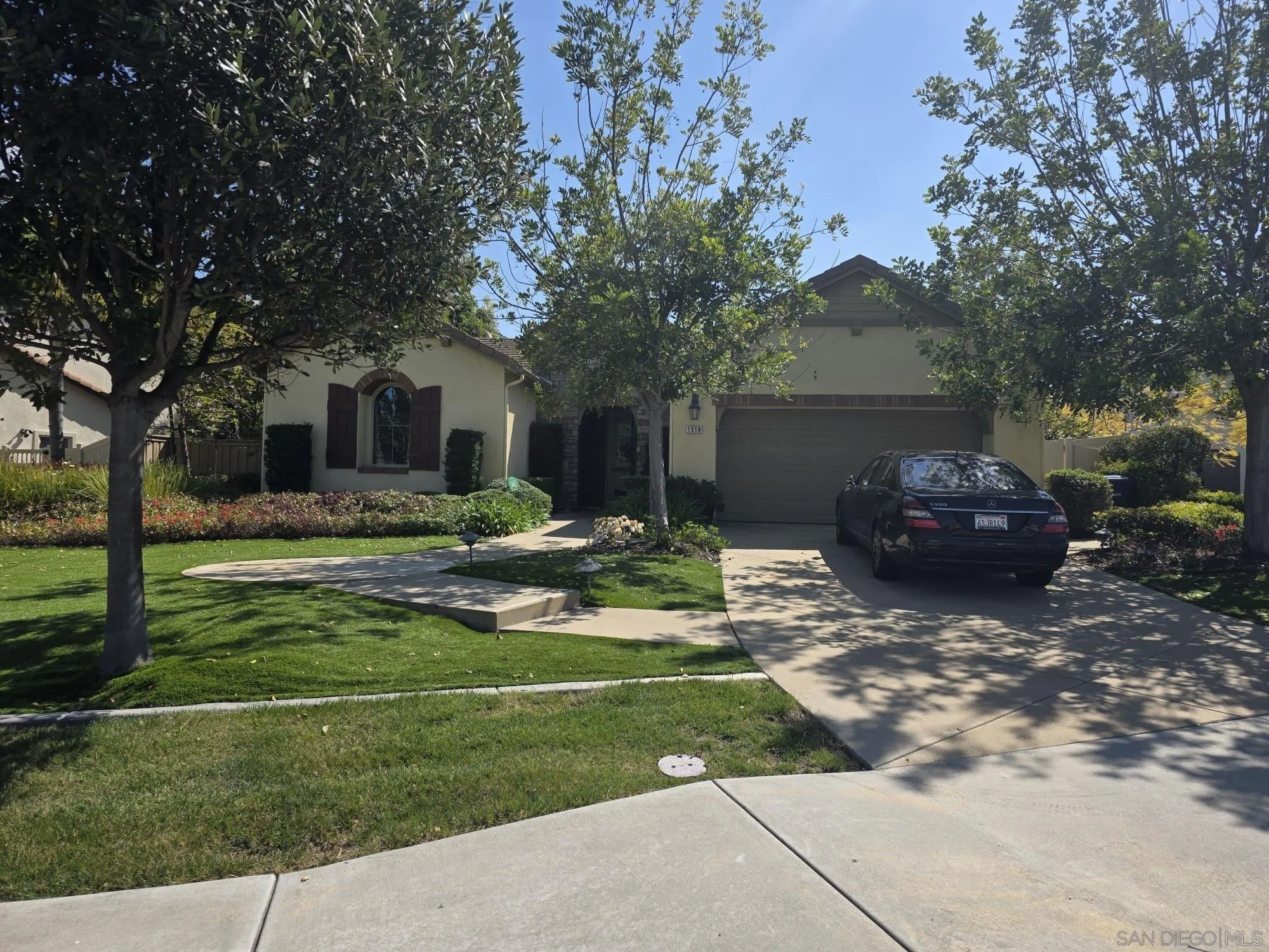 https://cdn.realtyfeed.com/cdn/127/260007610/df72ac194800e870d86c69fcbb558812.webp