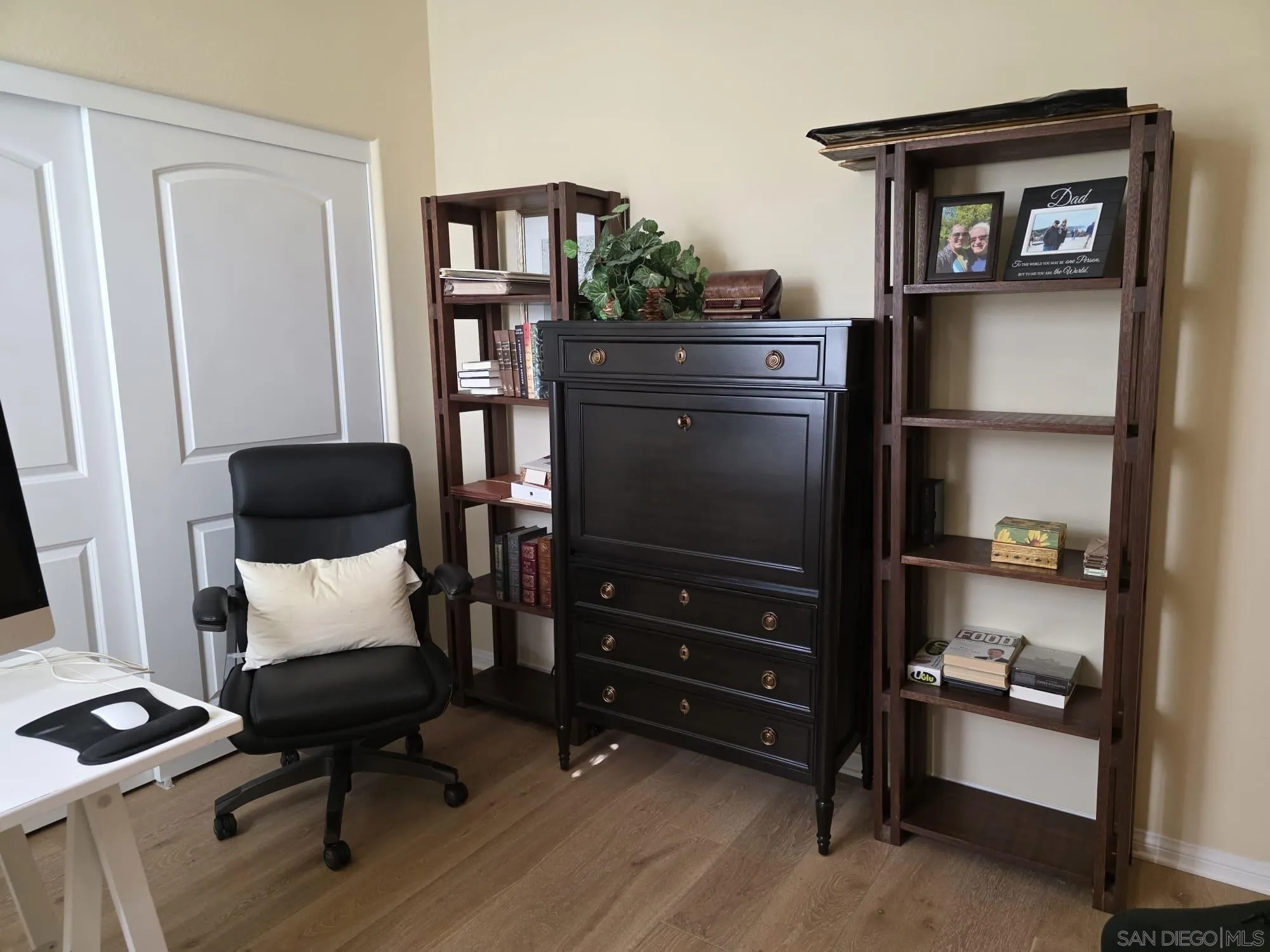 https://cdn.realtyfeed.com/cdn/127/260007610/e8c8d568502c9521dbe5aac4d46b2093.webp