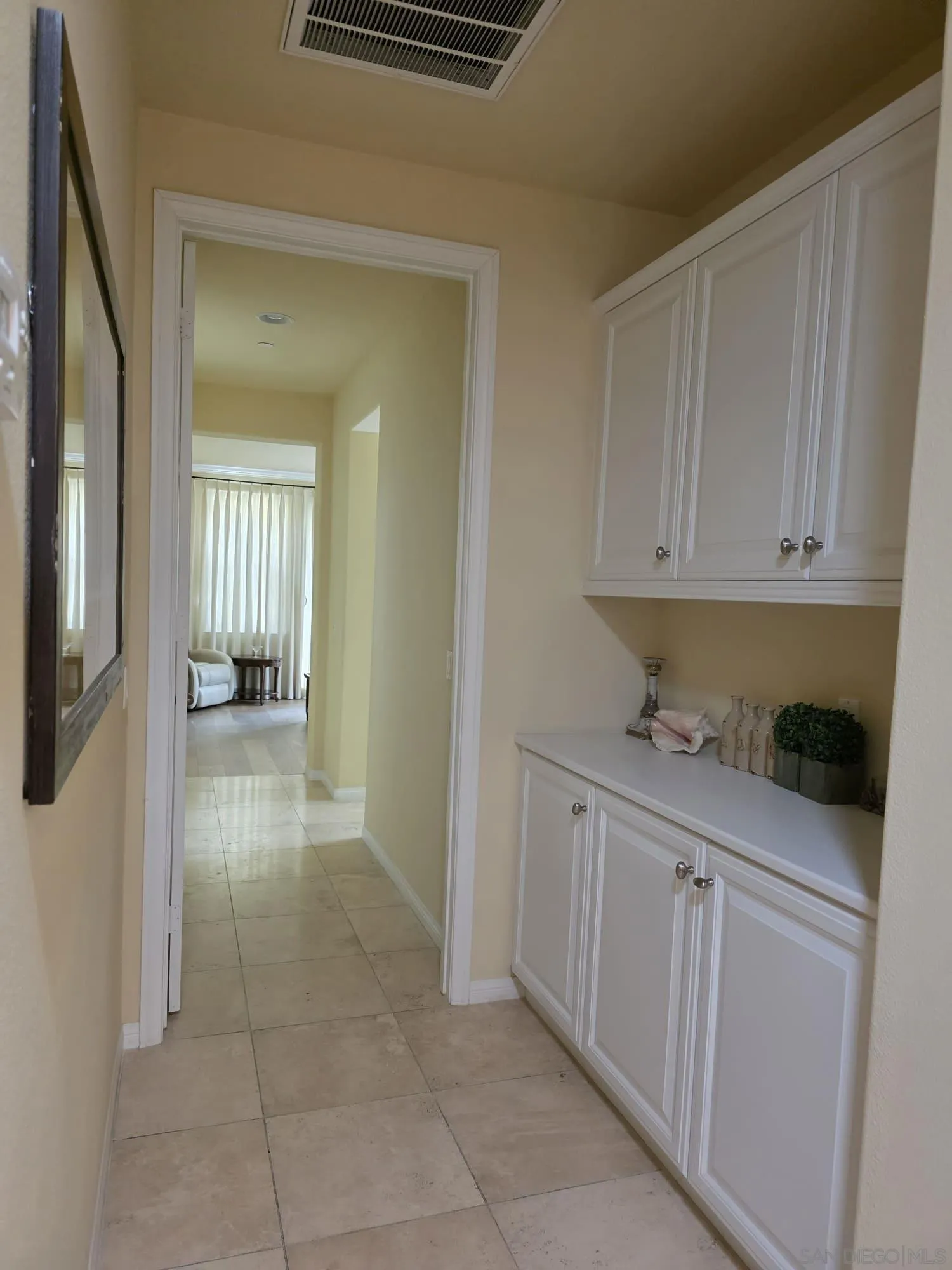 https://cdn.realtyfeed.com/cdn/127/260007610/feaad8819035769defda4db03fabfe1b.webp