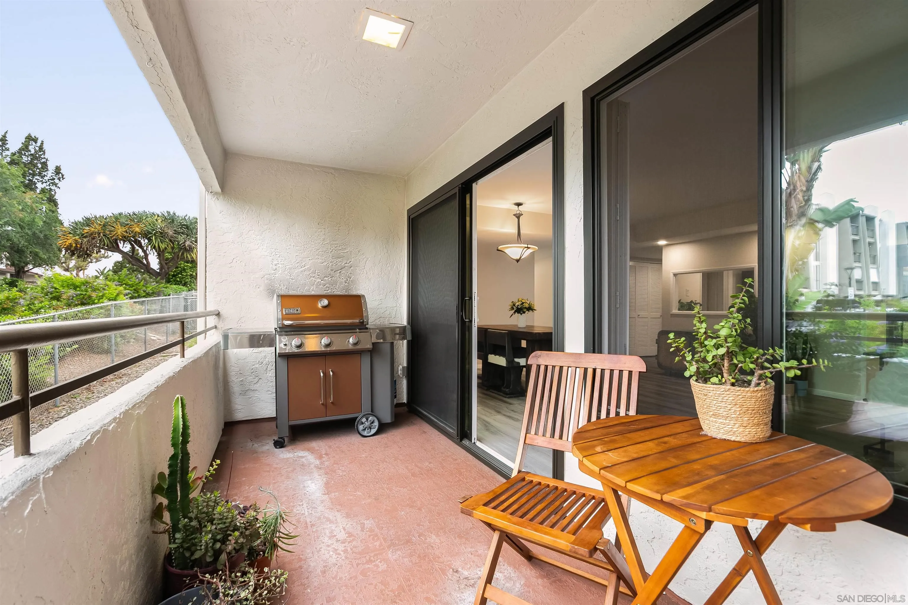 https://cdn.realtyfeed.com/cdn/127/260007612/26733e2eaa40b3e6f2ef23f892a84c4c.webp