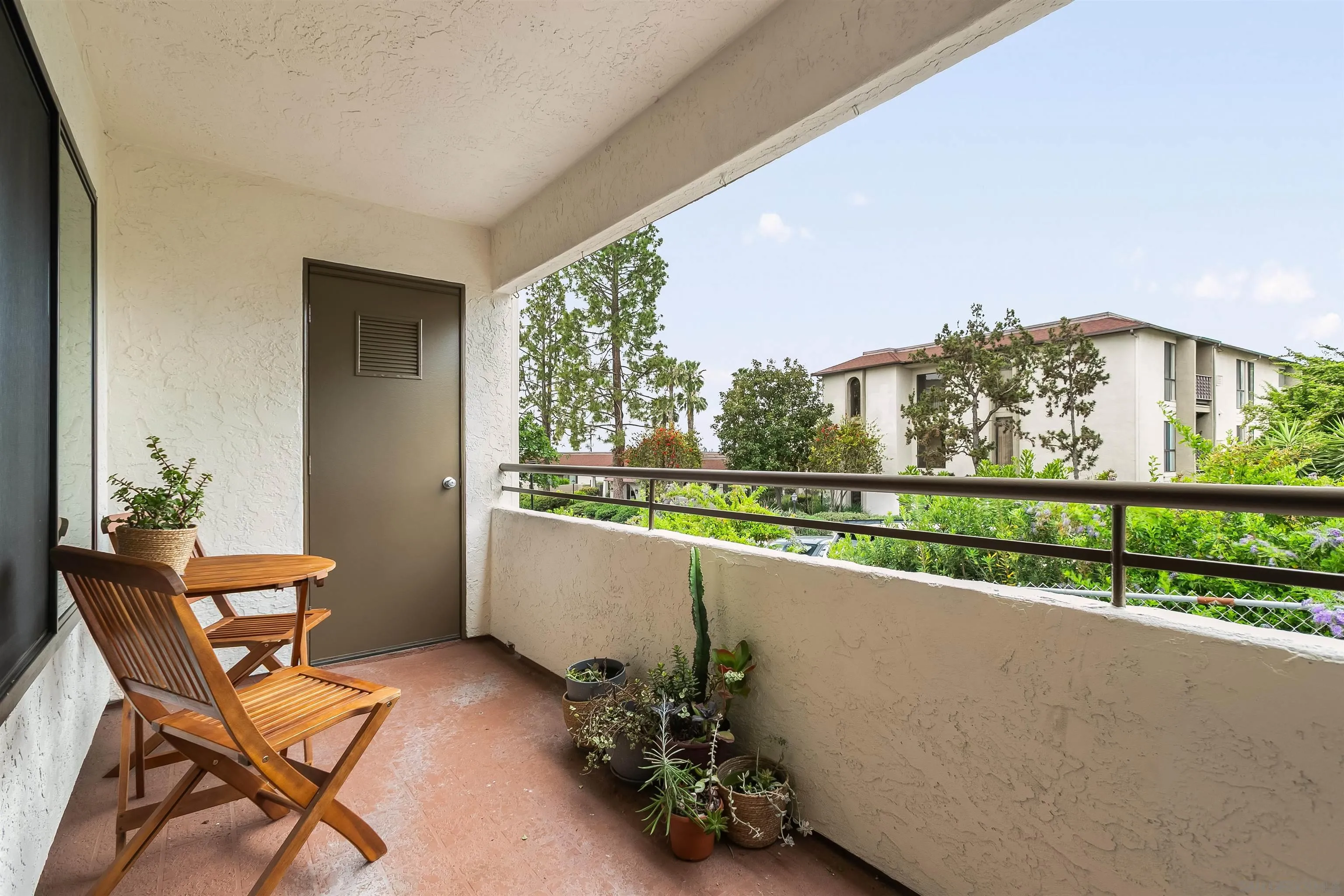 https://cdn.realtyfeed.com/cdn/127/260007612/37d6d7b1fee732e6abbba864c185de8d.webp