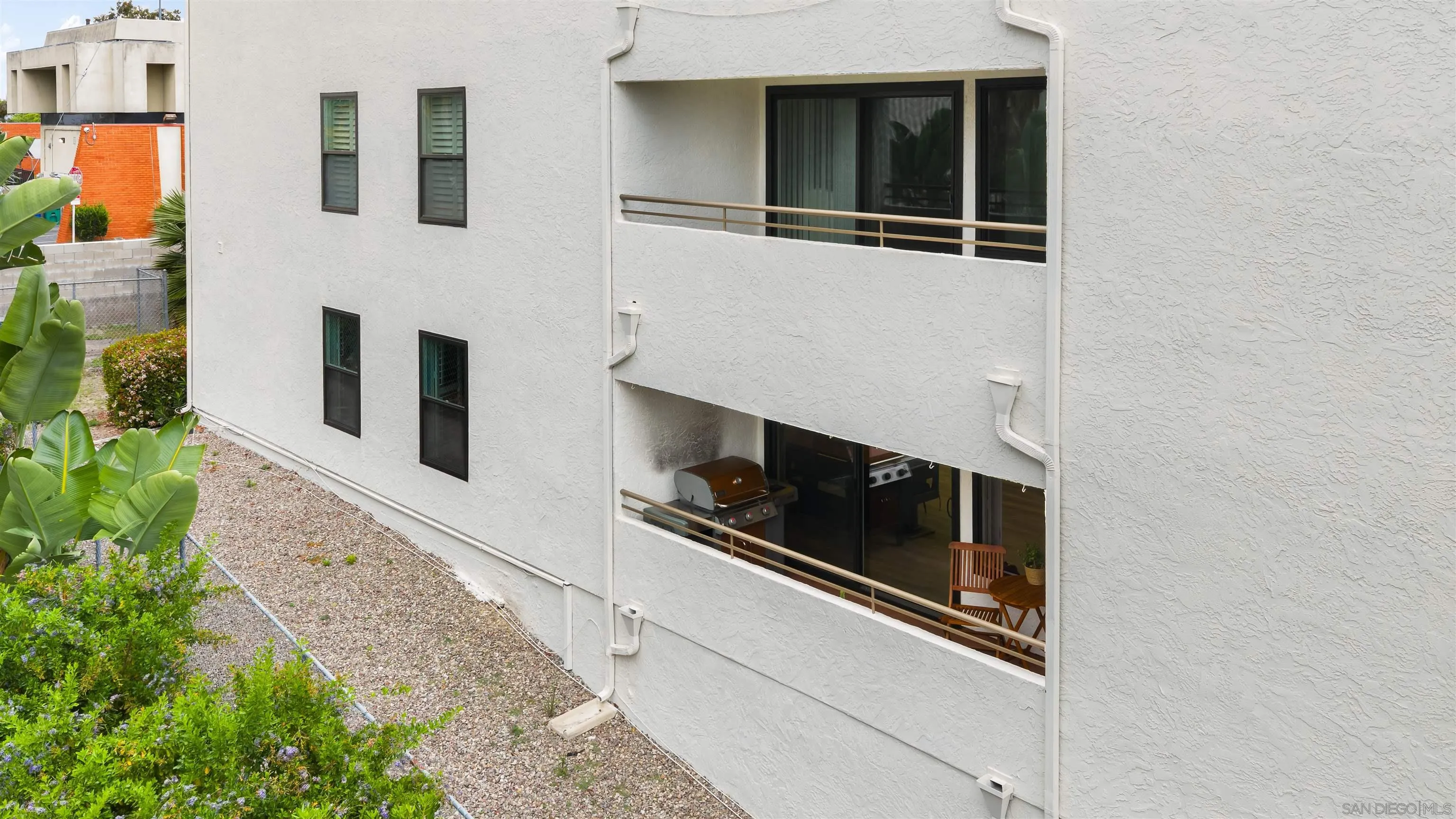 https://cdn.realtyfeed.com/cdn/127/260007612/9b067a196fd4a135d53fb29bfb4ebef1.webp