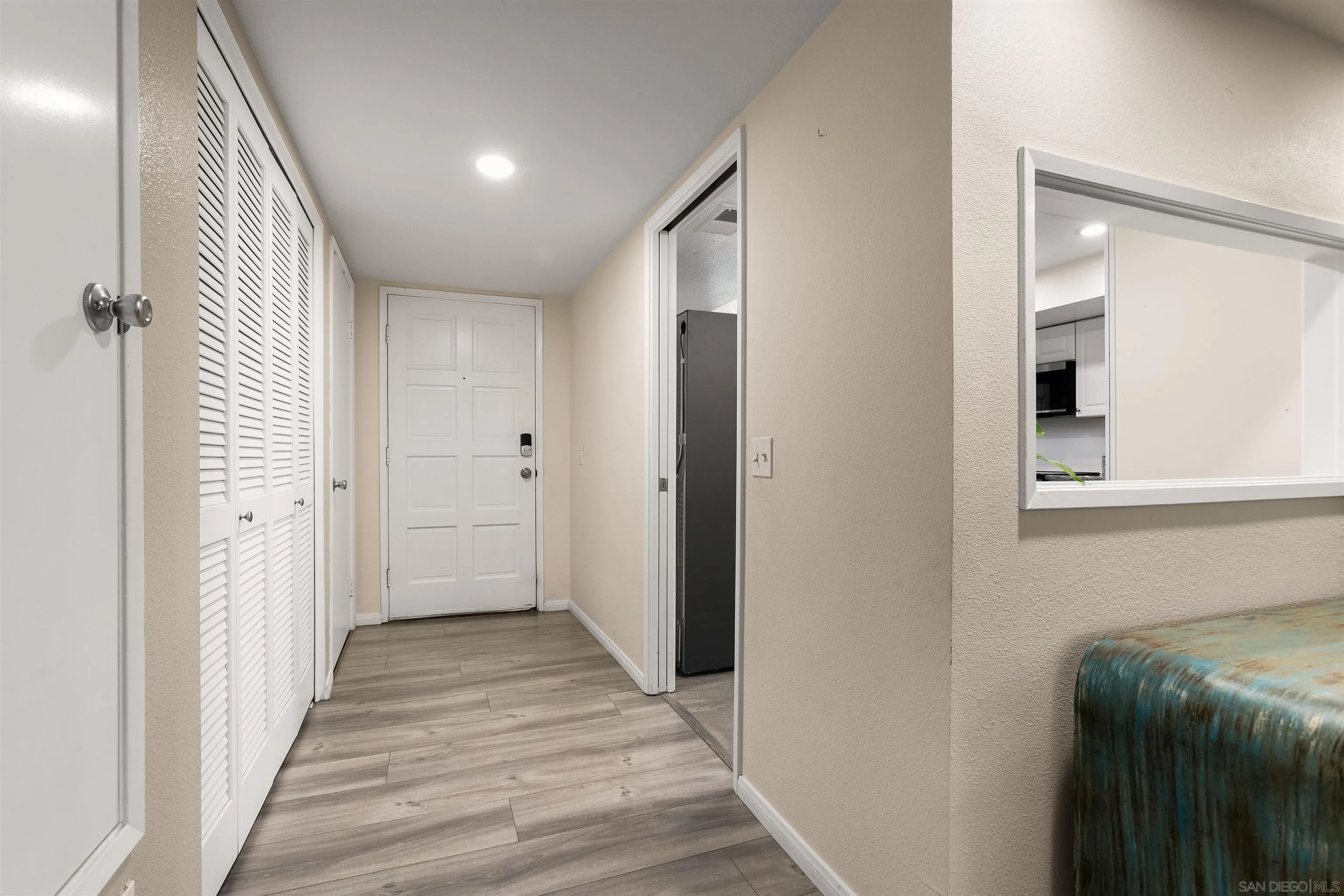 https://cdn.realtyfeed.com/cdn/127/260007612/bee8597c6ca6208dfa40369277548e5e.webp