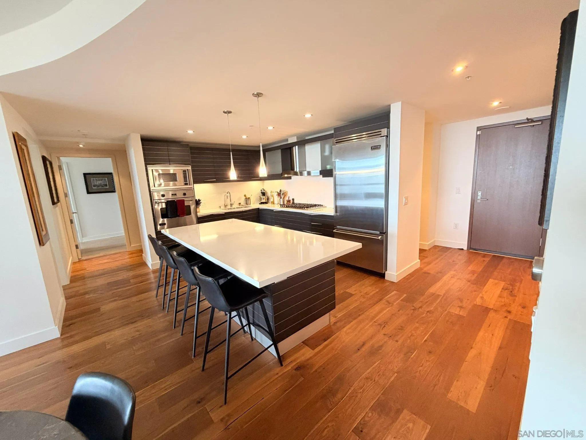 Photo #4: 260007613 Listing: Photo #4