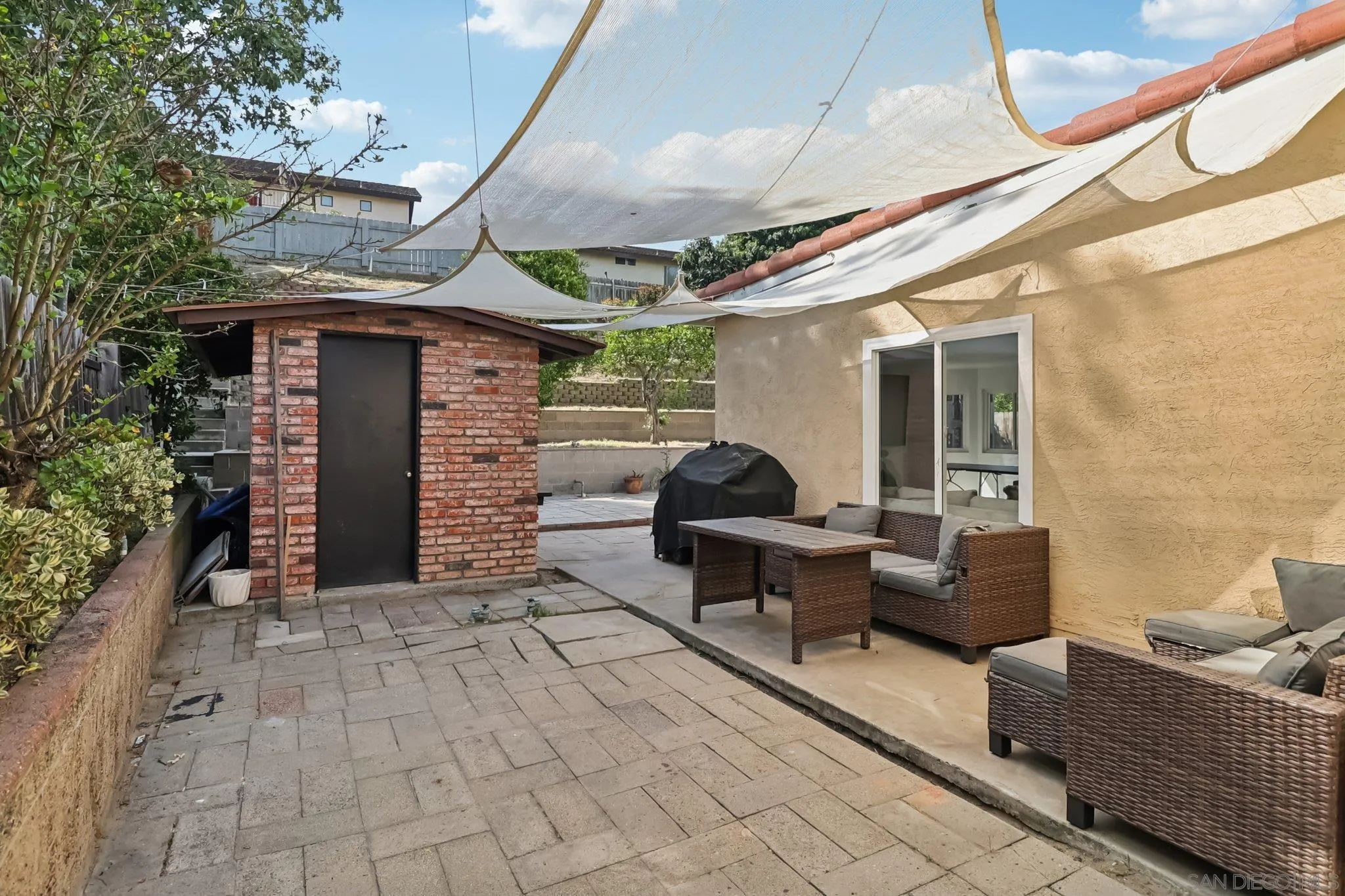 https://cdn.realtyfeed.com/cdn/127/260007615/7170e2c1650b5a0d96e4bddba8734f67.webp