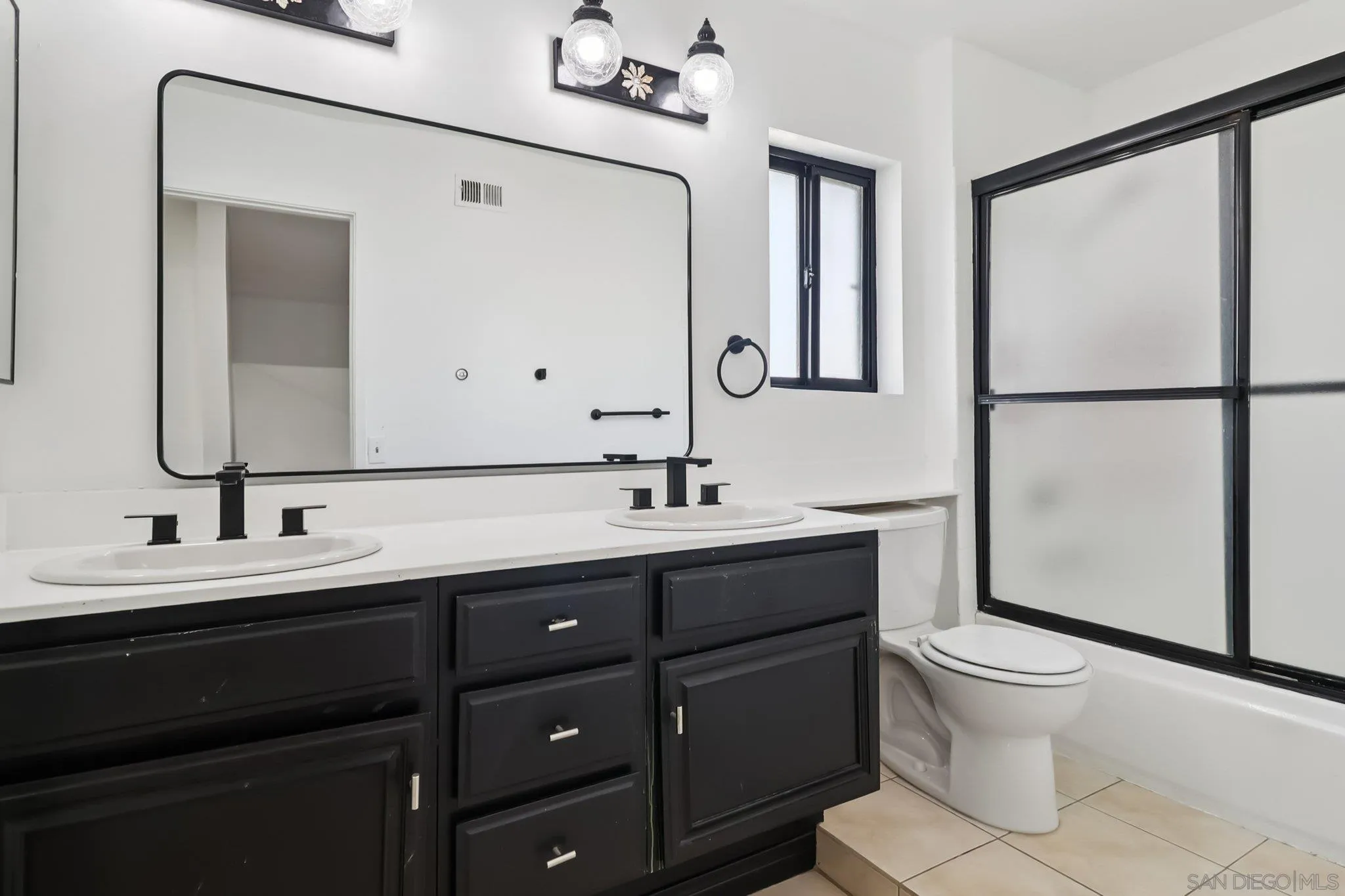 https://cdn.realtyfeed.com/cdn/127/260007615/7c7f75fc3d69d26c3116df013522f72e.webp