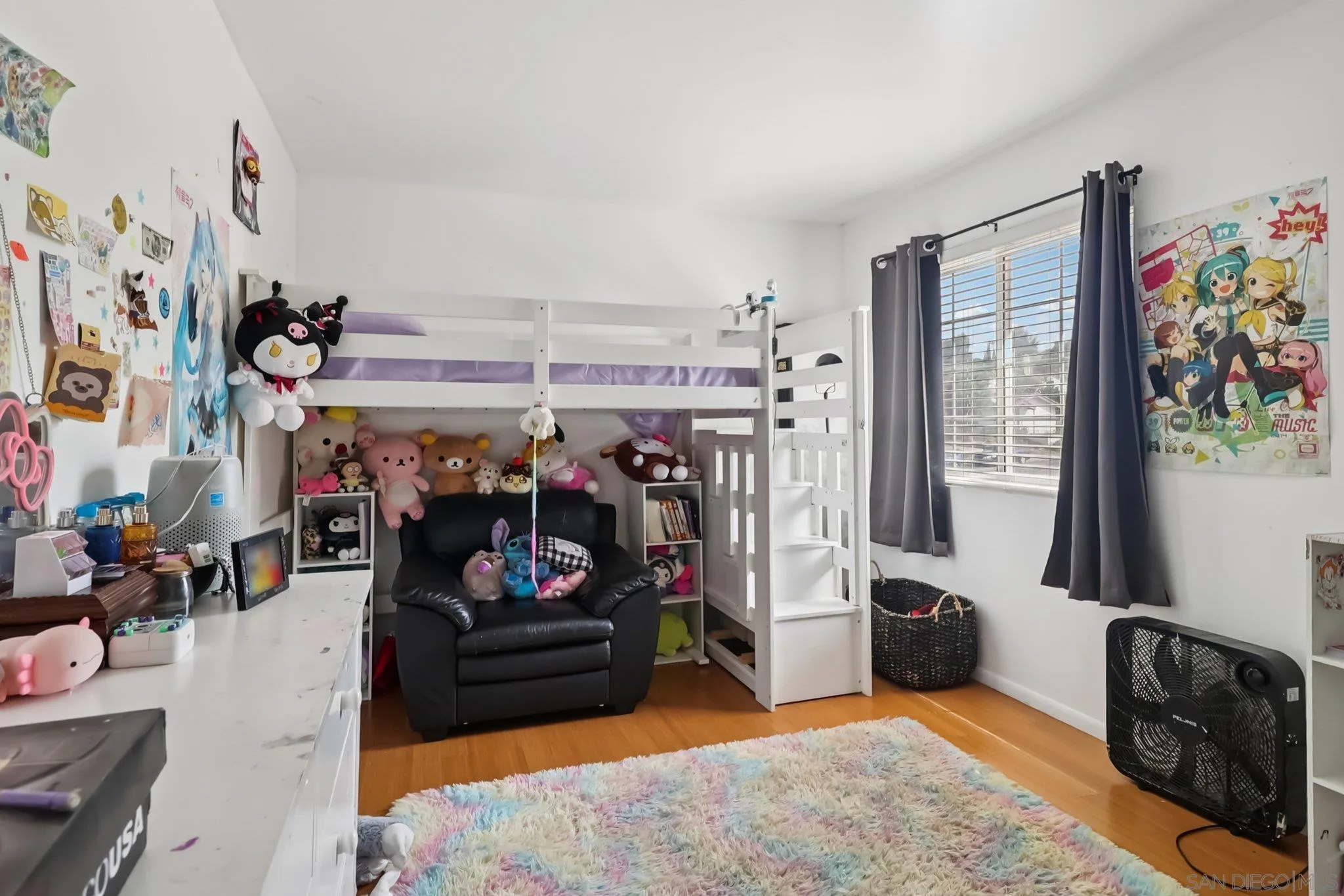 https://cdn.realtyfeed.com/cdn/127/260007615/fa04030c3257dfa192d598b086535d8c.webp