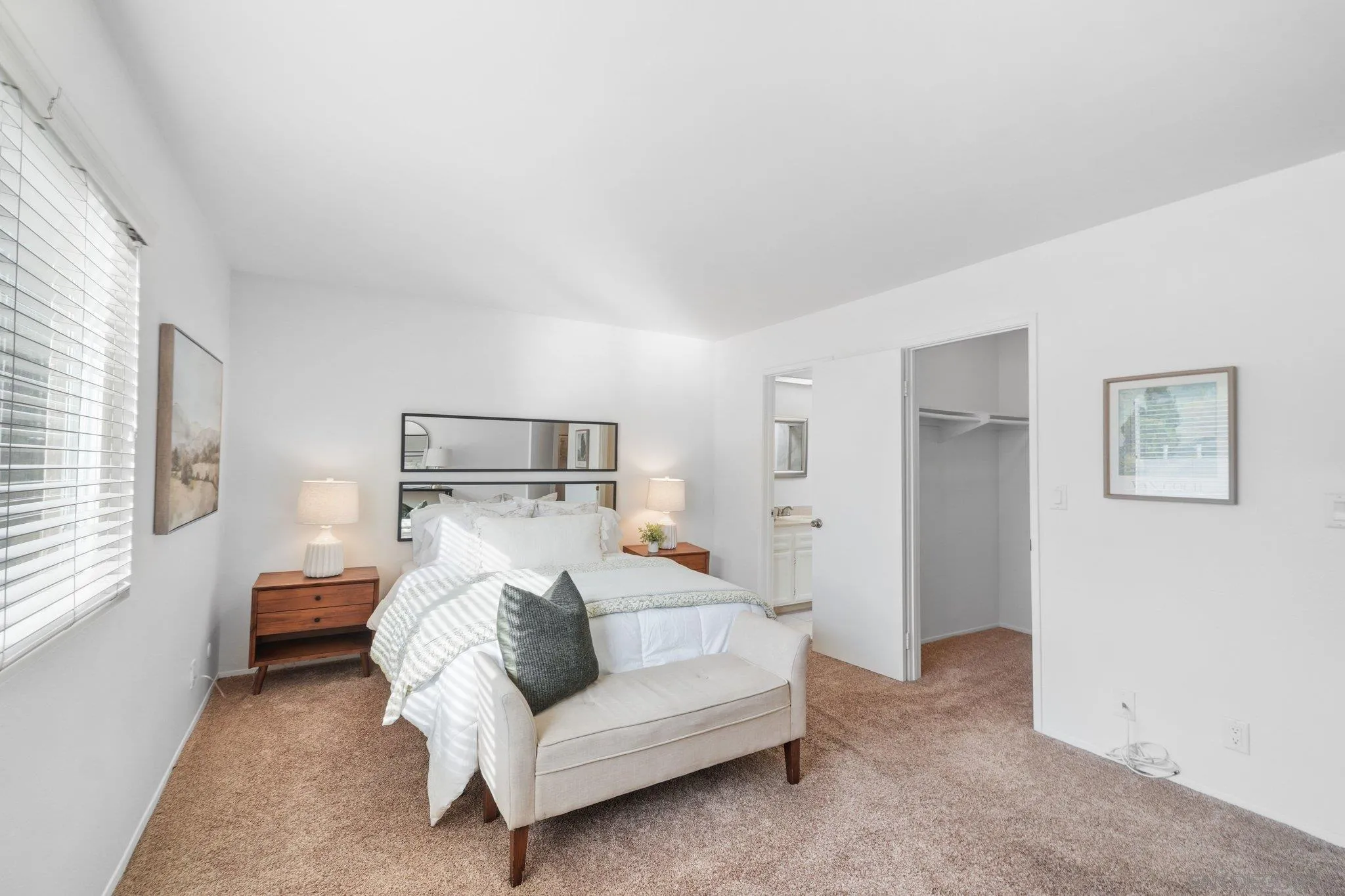 Photo #11: 260007616 Listing: Photo #11