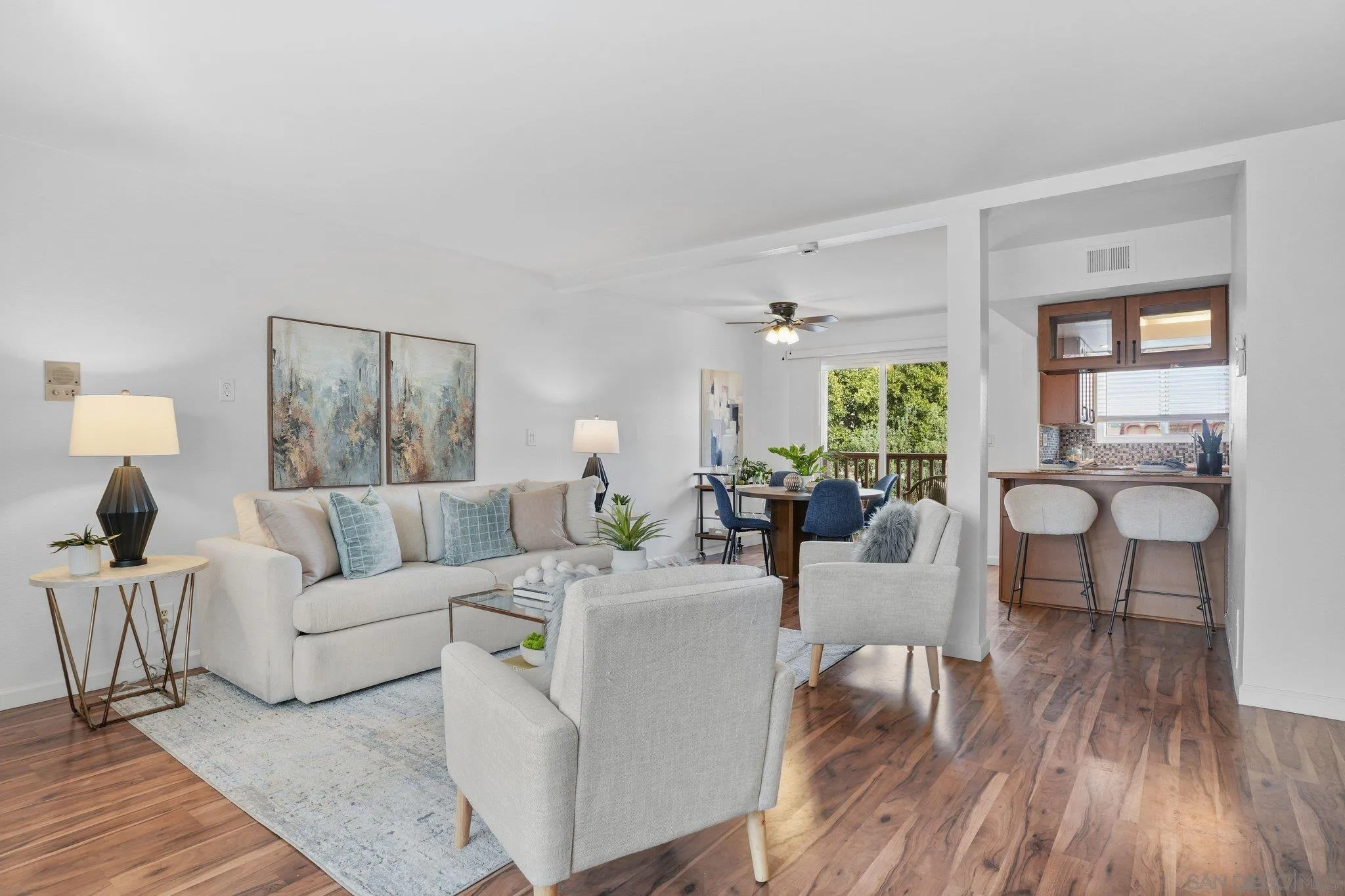 Photo #2: 260007616 Listing: Photo #2