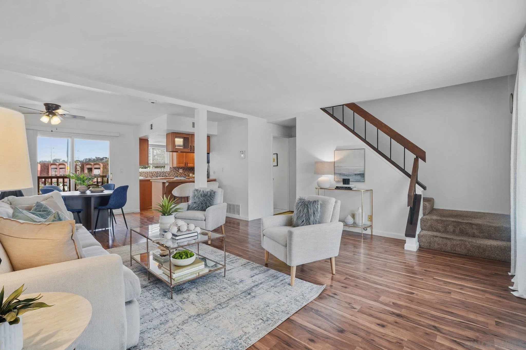 Photo #1: 260007616 Listing: Photo #1