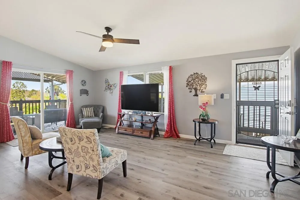 https://cdn.realtyfeed.com/cdn/127/260007623/83c5014eebd38bd02dfb8f777689f756.webp