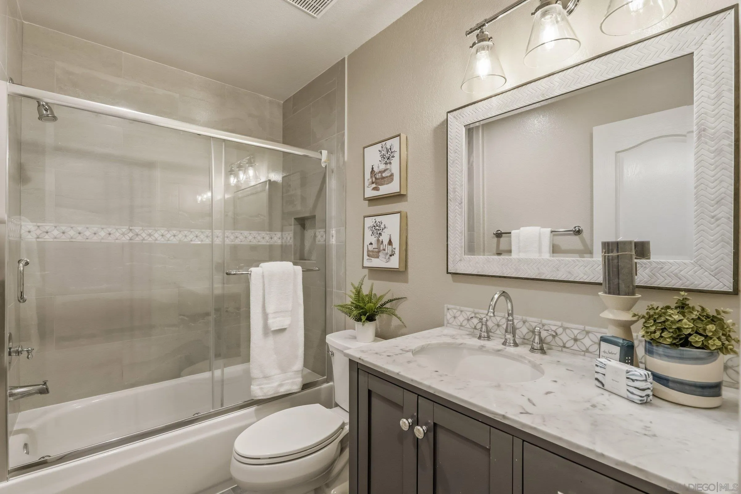 https://cdn.realtyfeed.com/cdn/127/260007631/0c96db9d045c5720b87a7c5abbce9242.webp