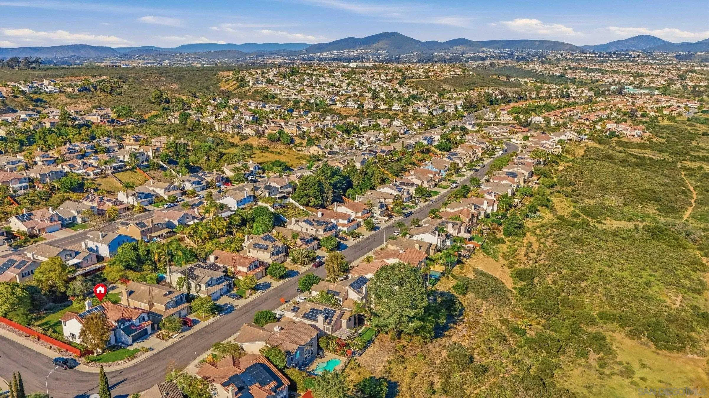 https://cdn.realtyfeed.com/cdn/127/260007631/33a6cc4274c4621b40a7fffa9b4a54b0.webp