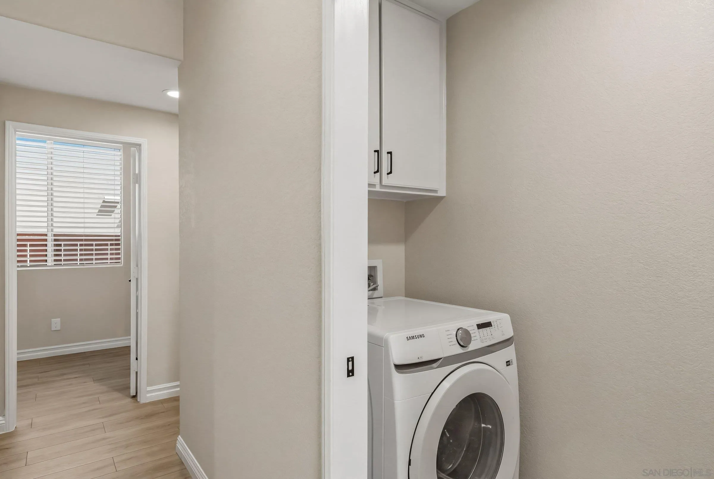 https://cdn.realtyfeed.com/cdn/127/260007631/76c207b8cb0991c2594d399f57da7afe.webp